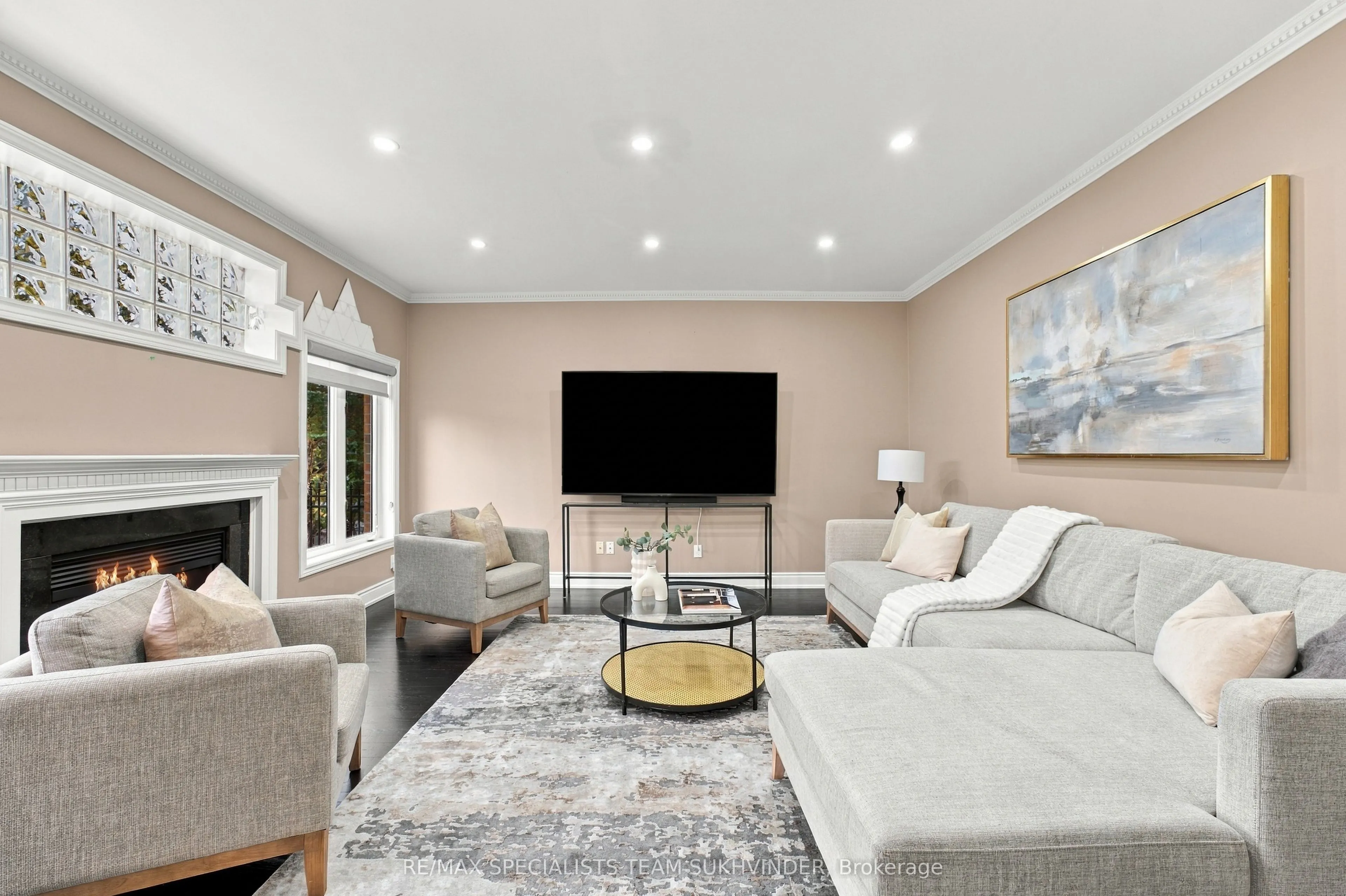 15 Saint Hubert Drive
