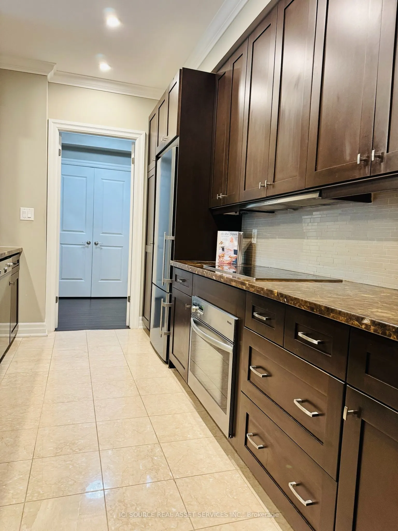 2855 Bloor Street W #515