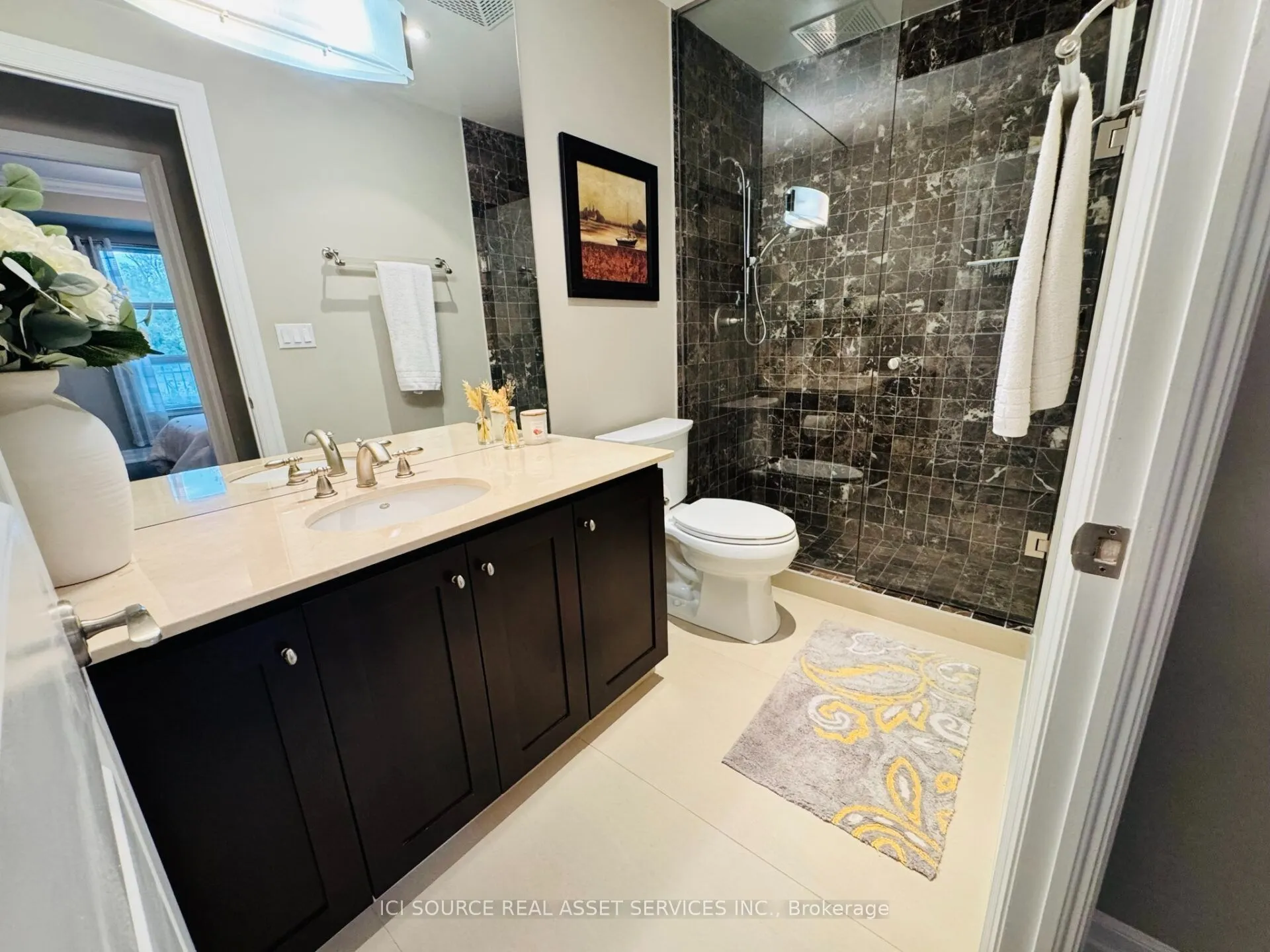 2855 Bloor Street W #515