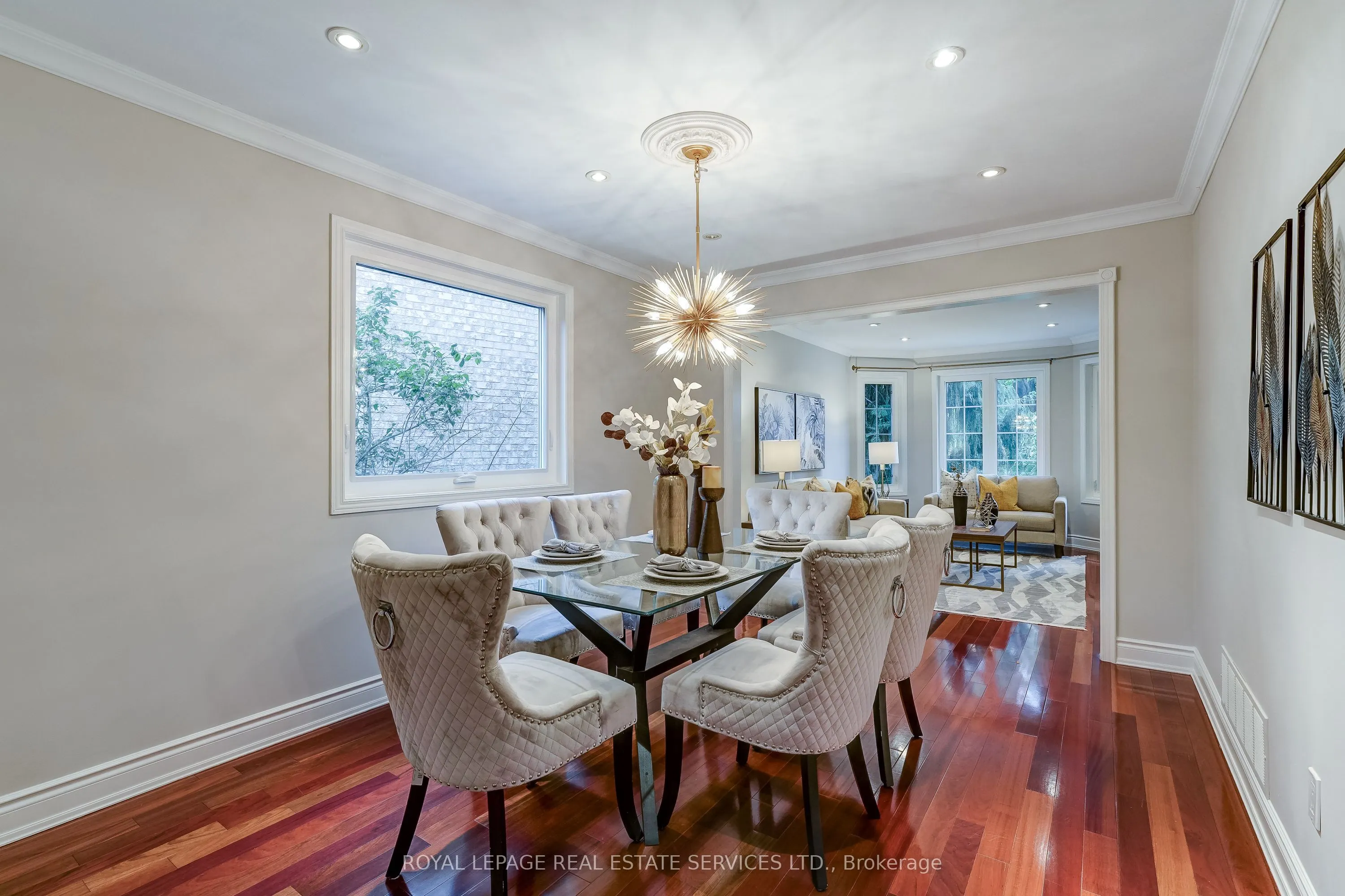 3119 Dover Crescent