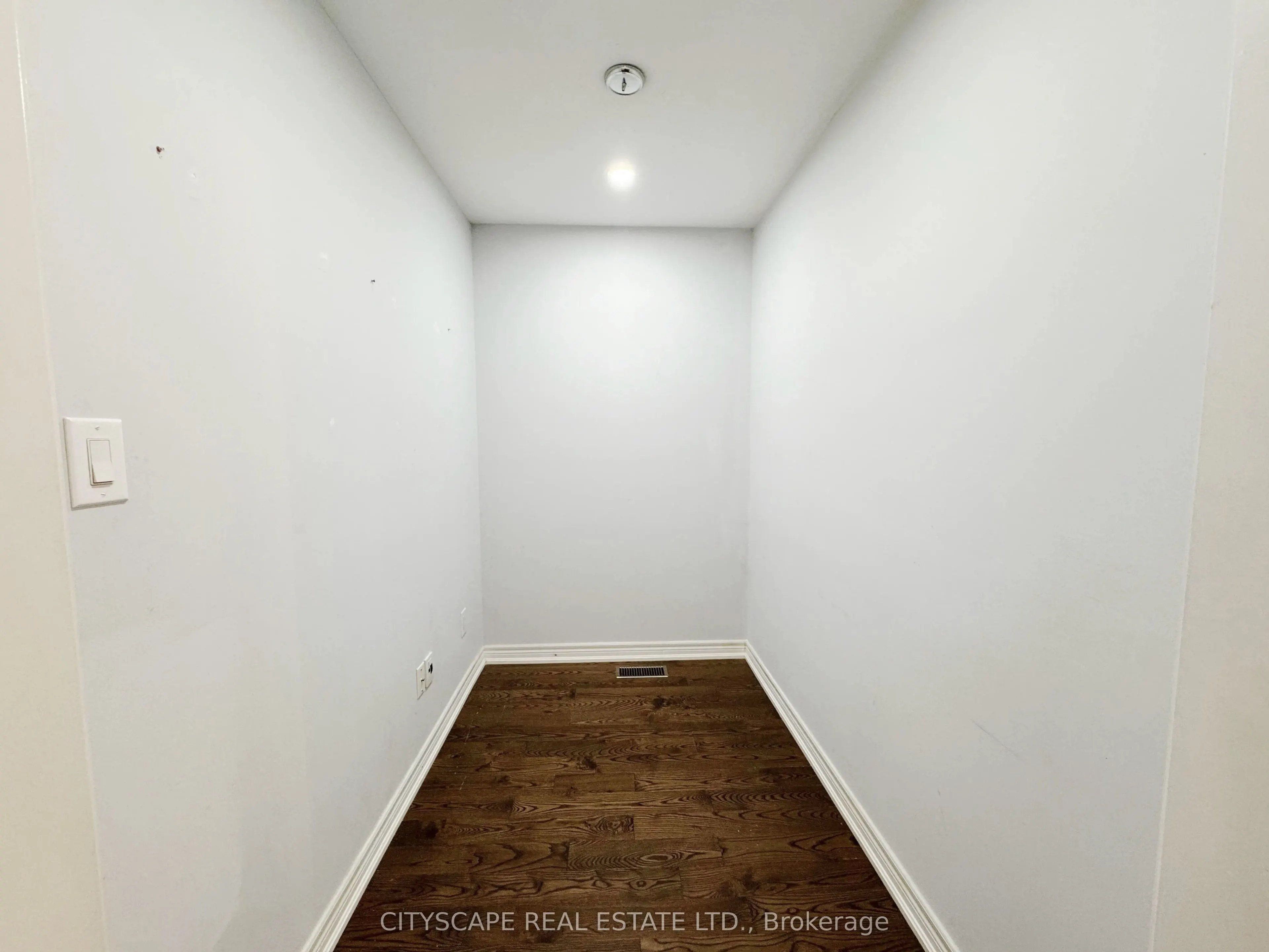 405 Scott Boulevard