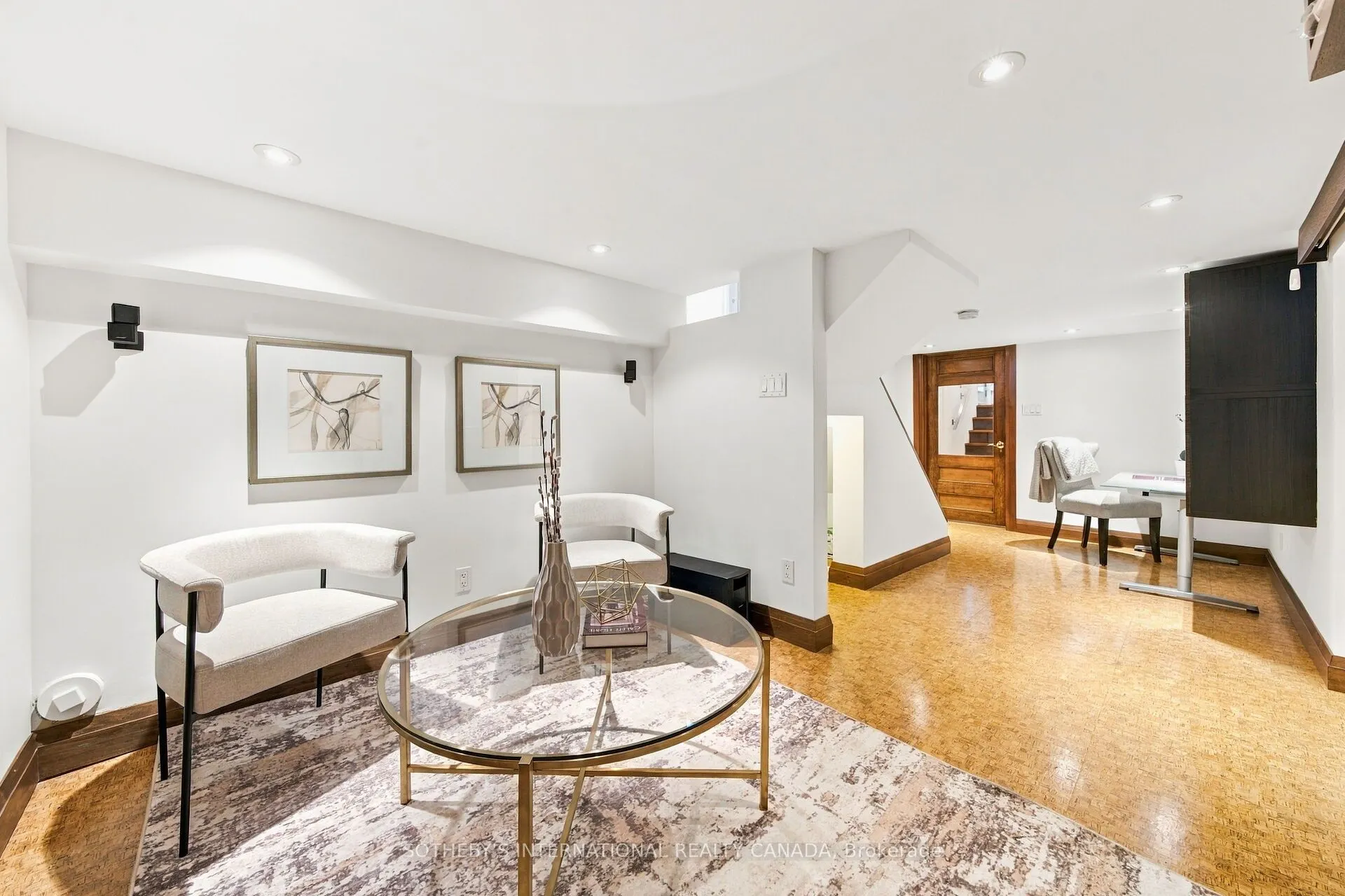 16 Sunnybrook Road