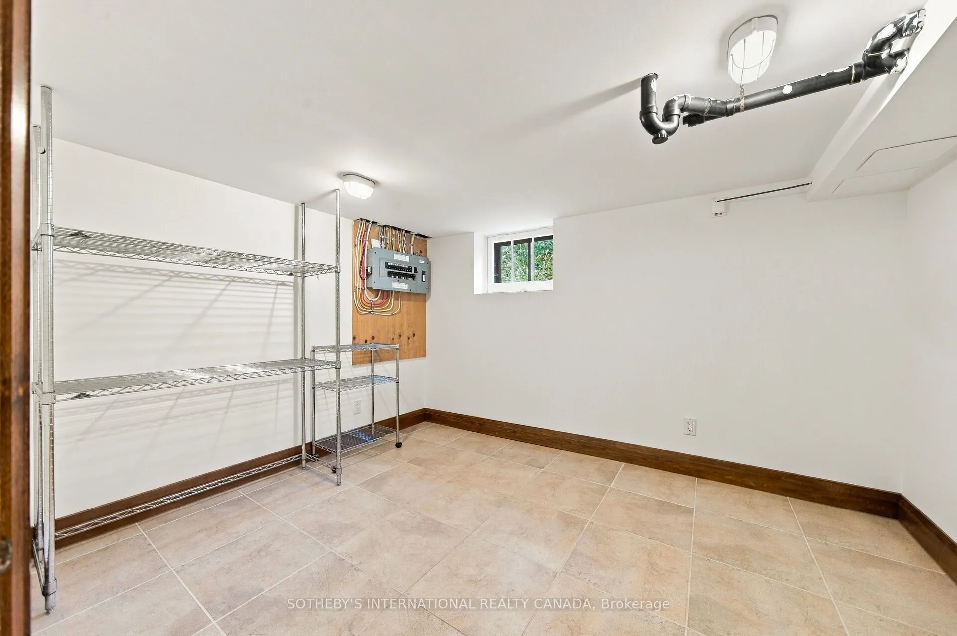 16 Sunnybrook Road