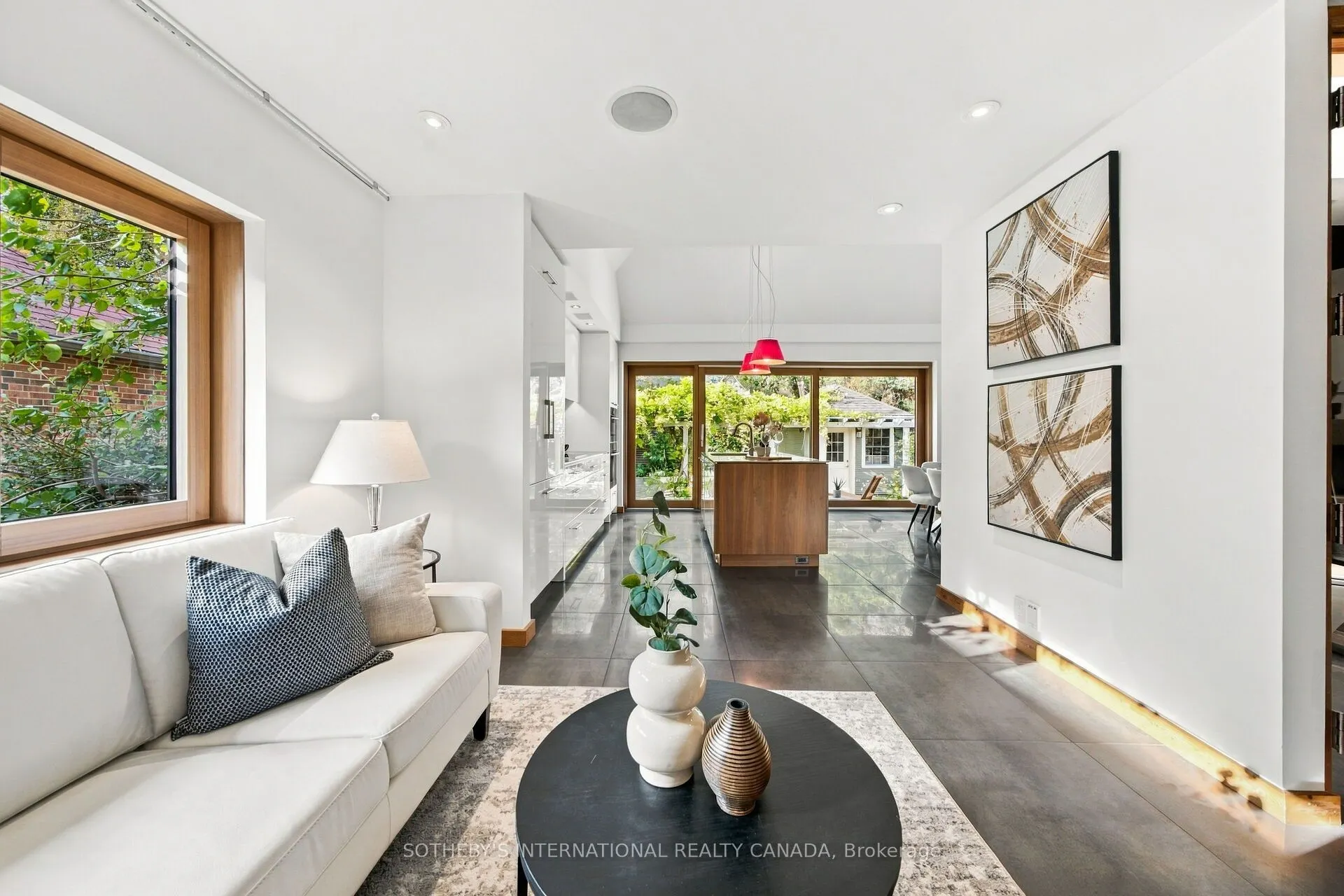 16 Sunnybrook Road