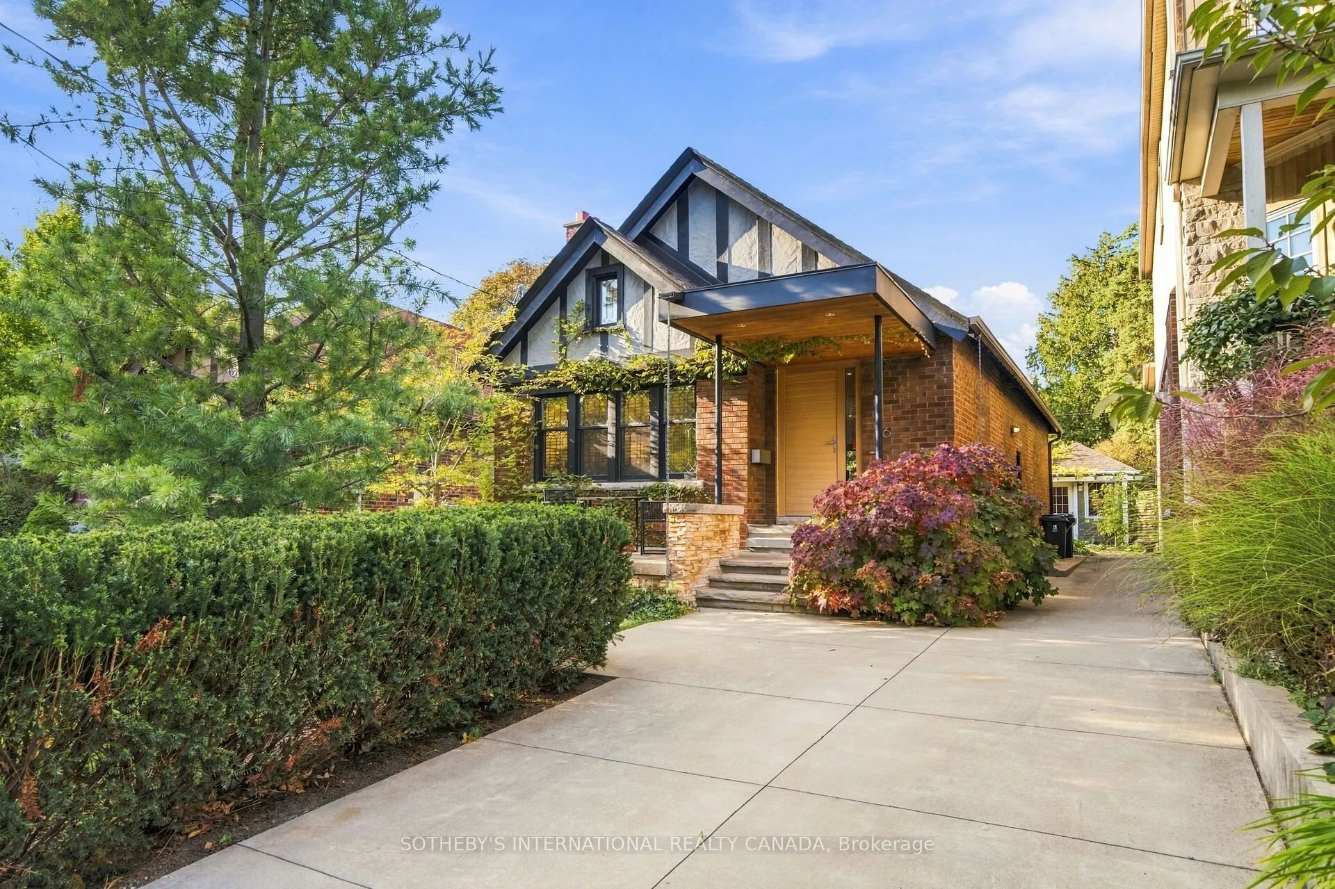 16 Sunnybrook Road