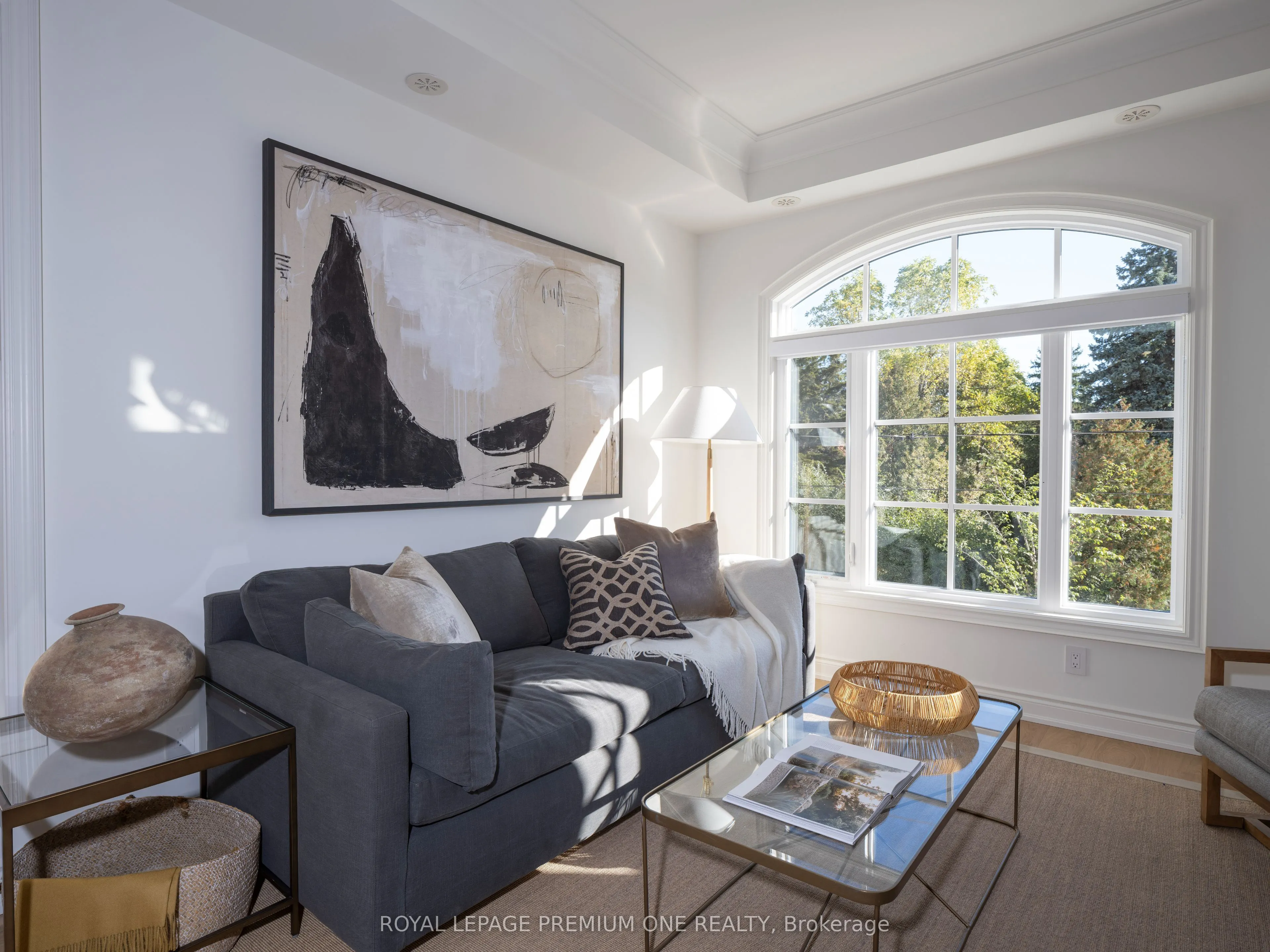 24 Earlington Avenue
