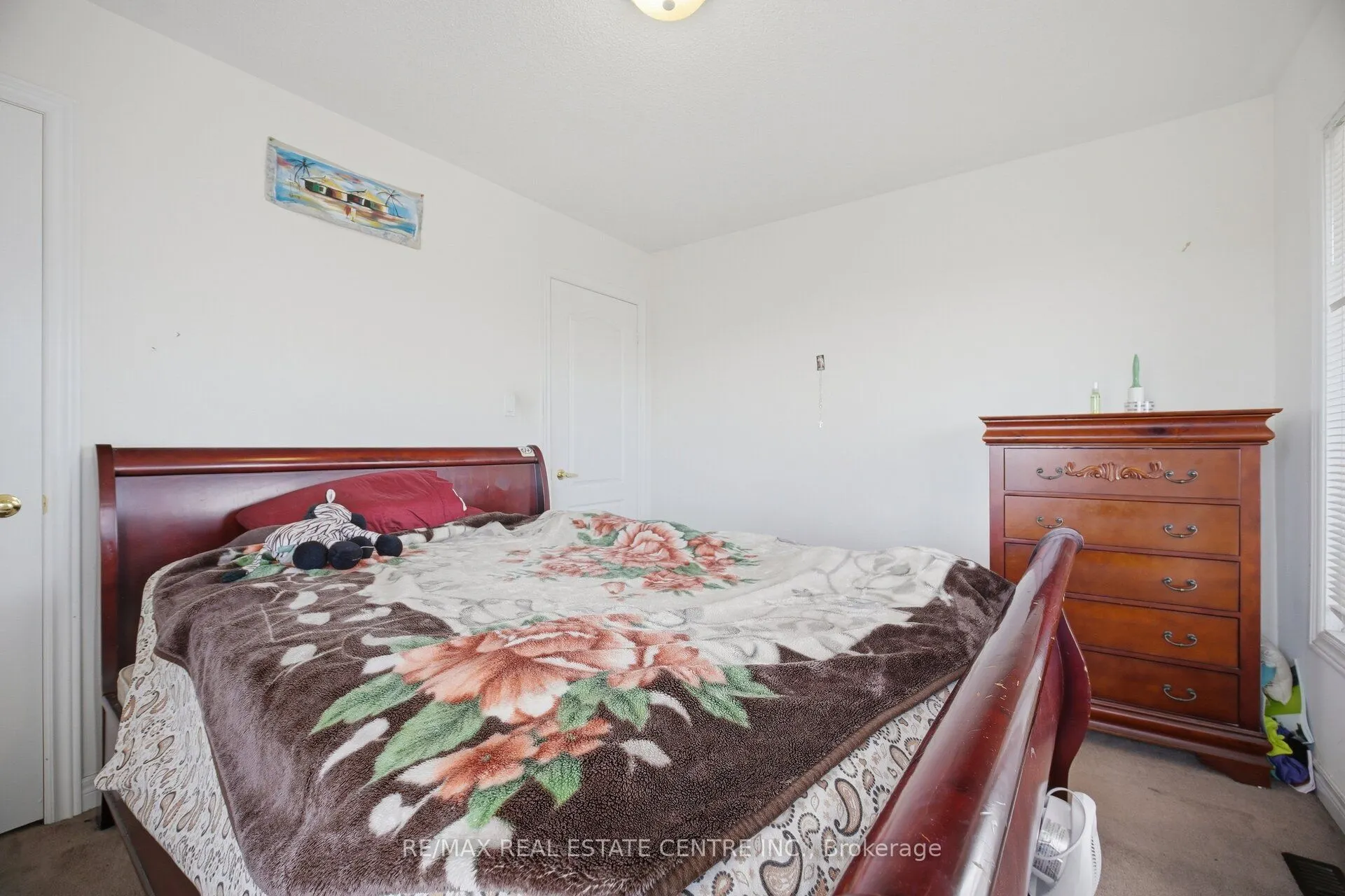65 Connolly Crescent