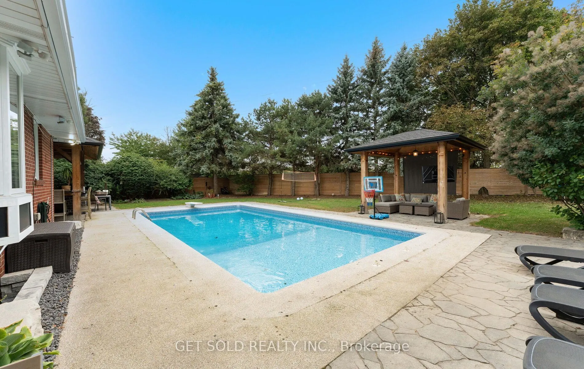 136 Prince George Drive