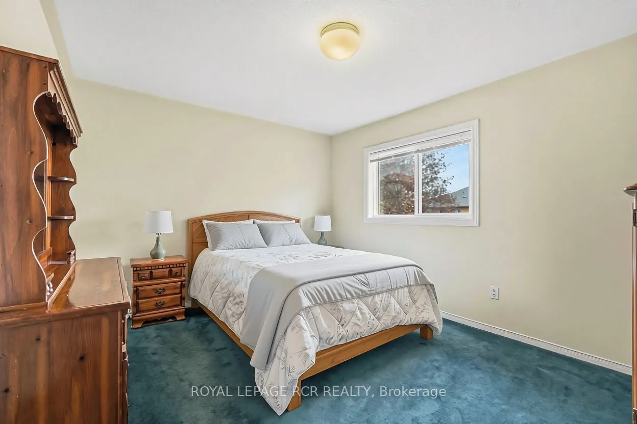 105 Hanton Crescent