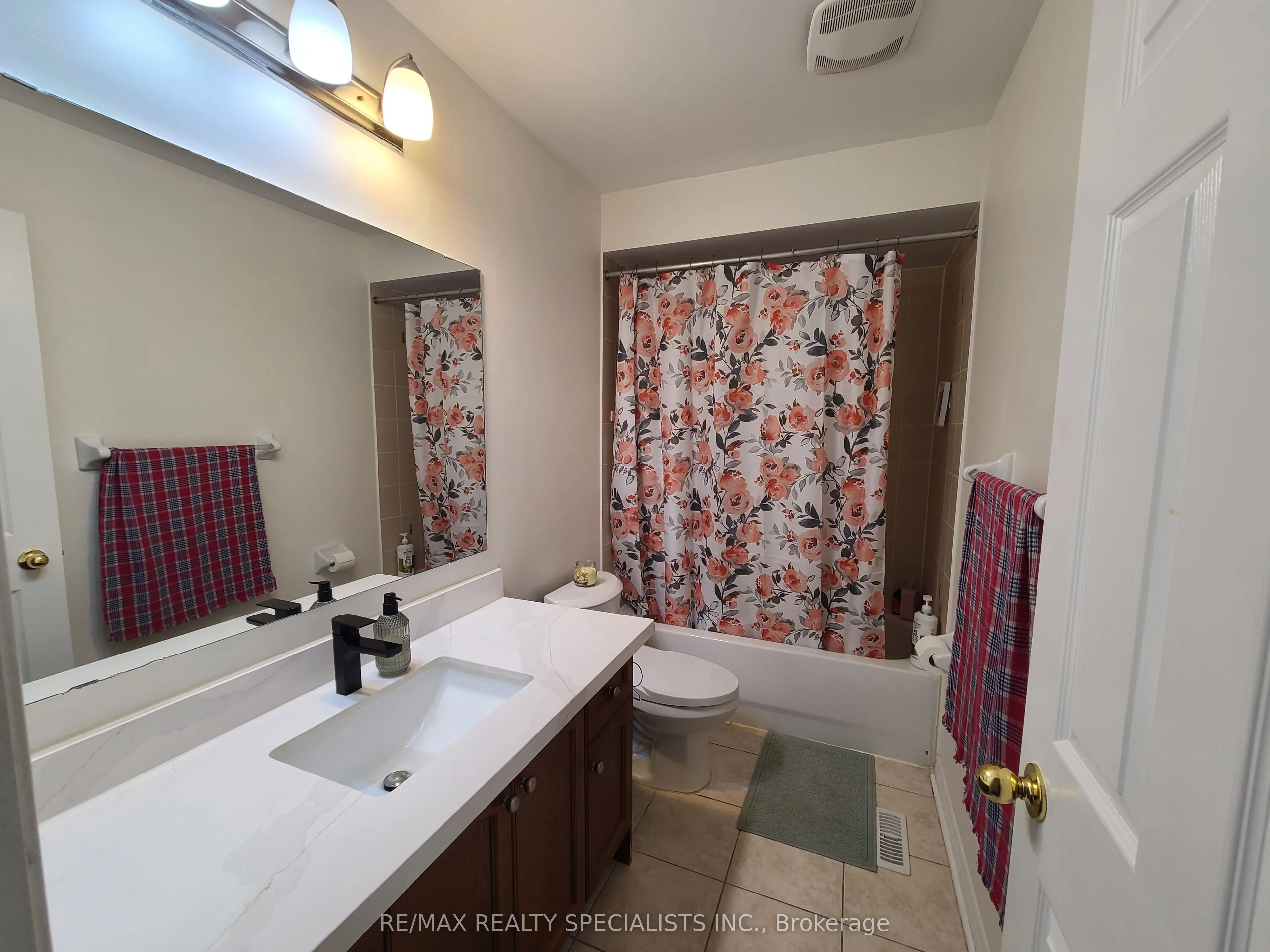 360 Hobbs Crescent