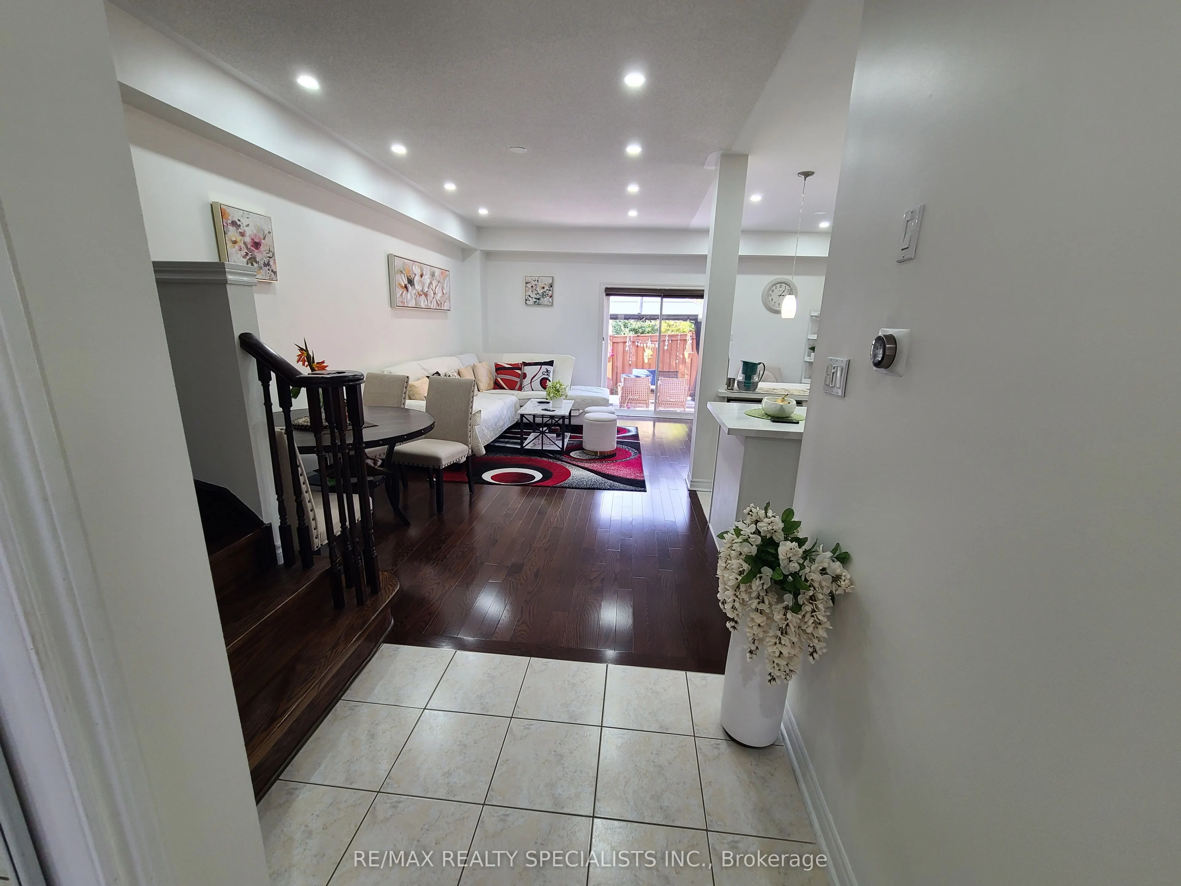 360 Hobbs Crescent