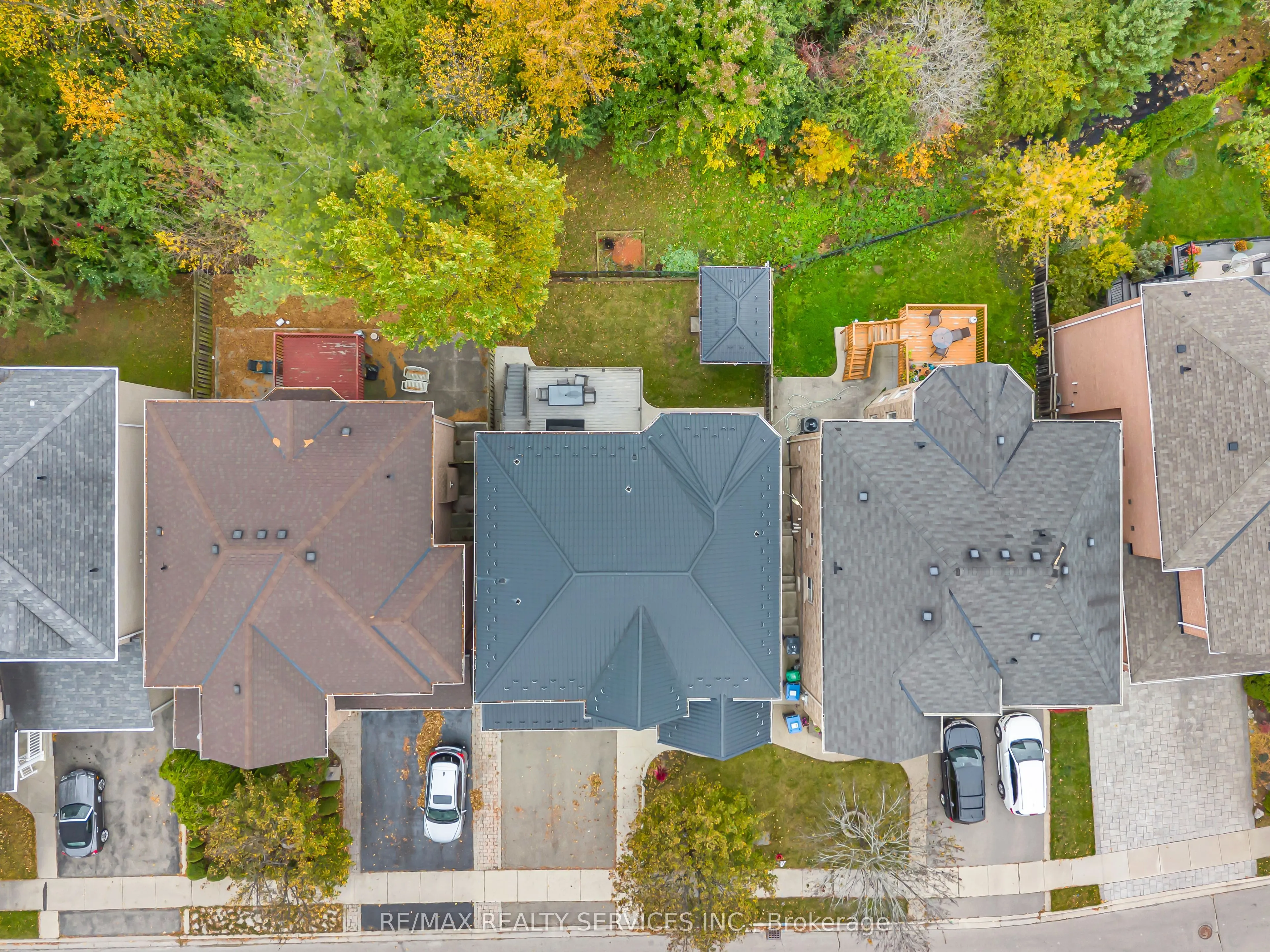 82 Dunvegan Crescent