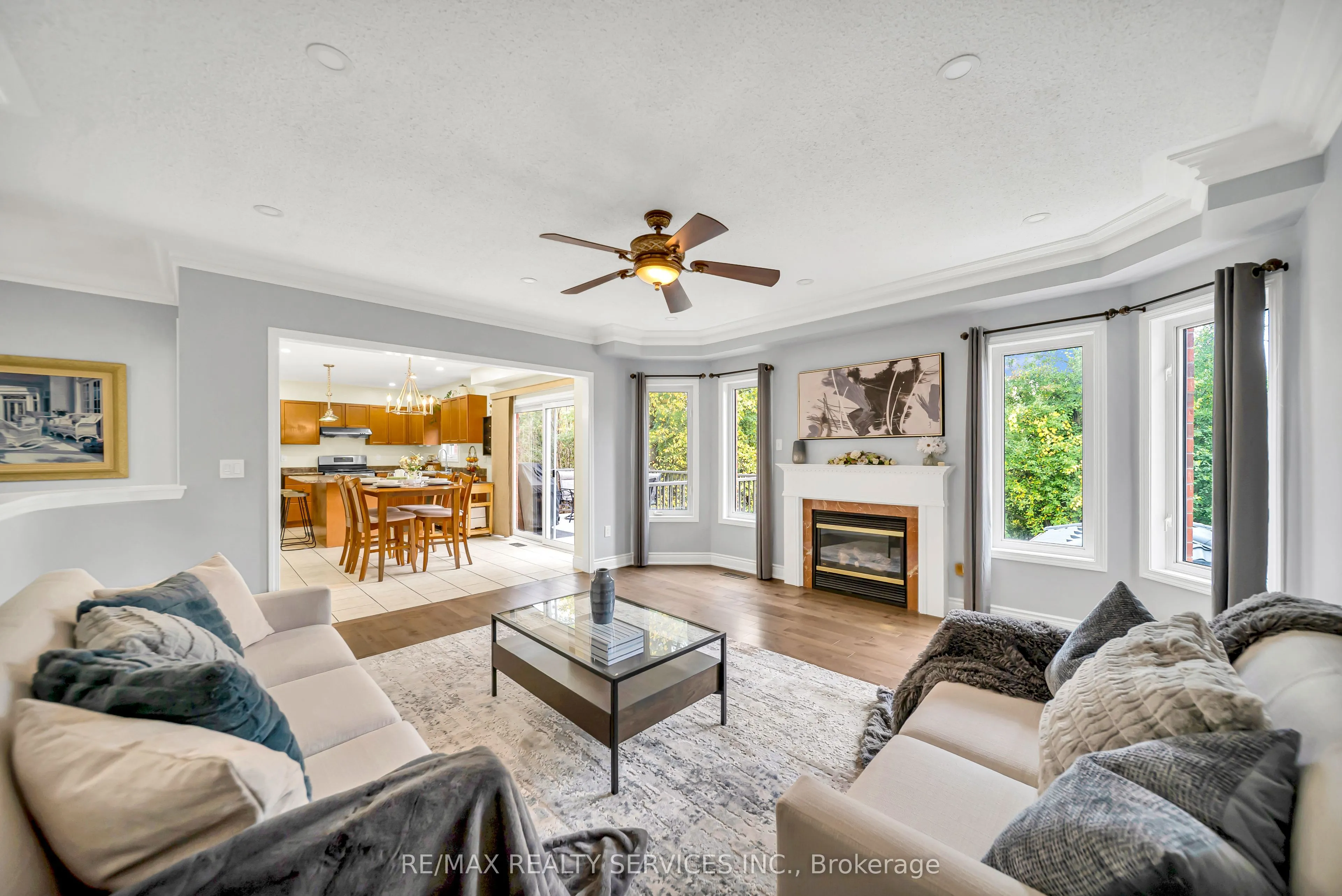 82 Dunvegan Crescent