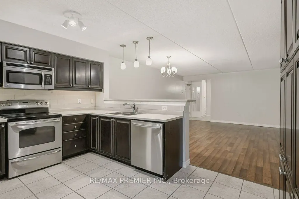 1380 Main Street E #112