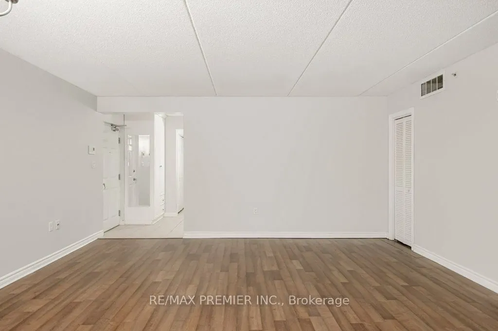 1380 Main Street E #112