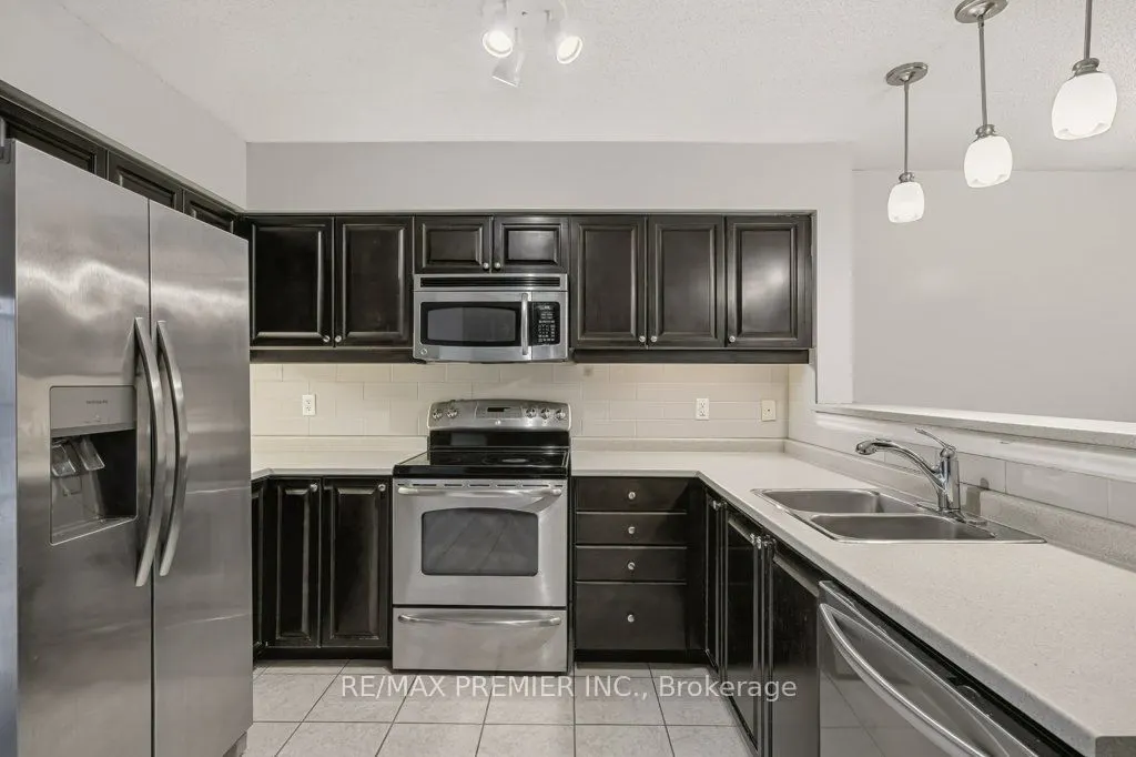 1380 Main Street E #112