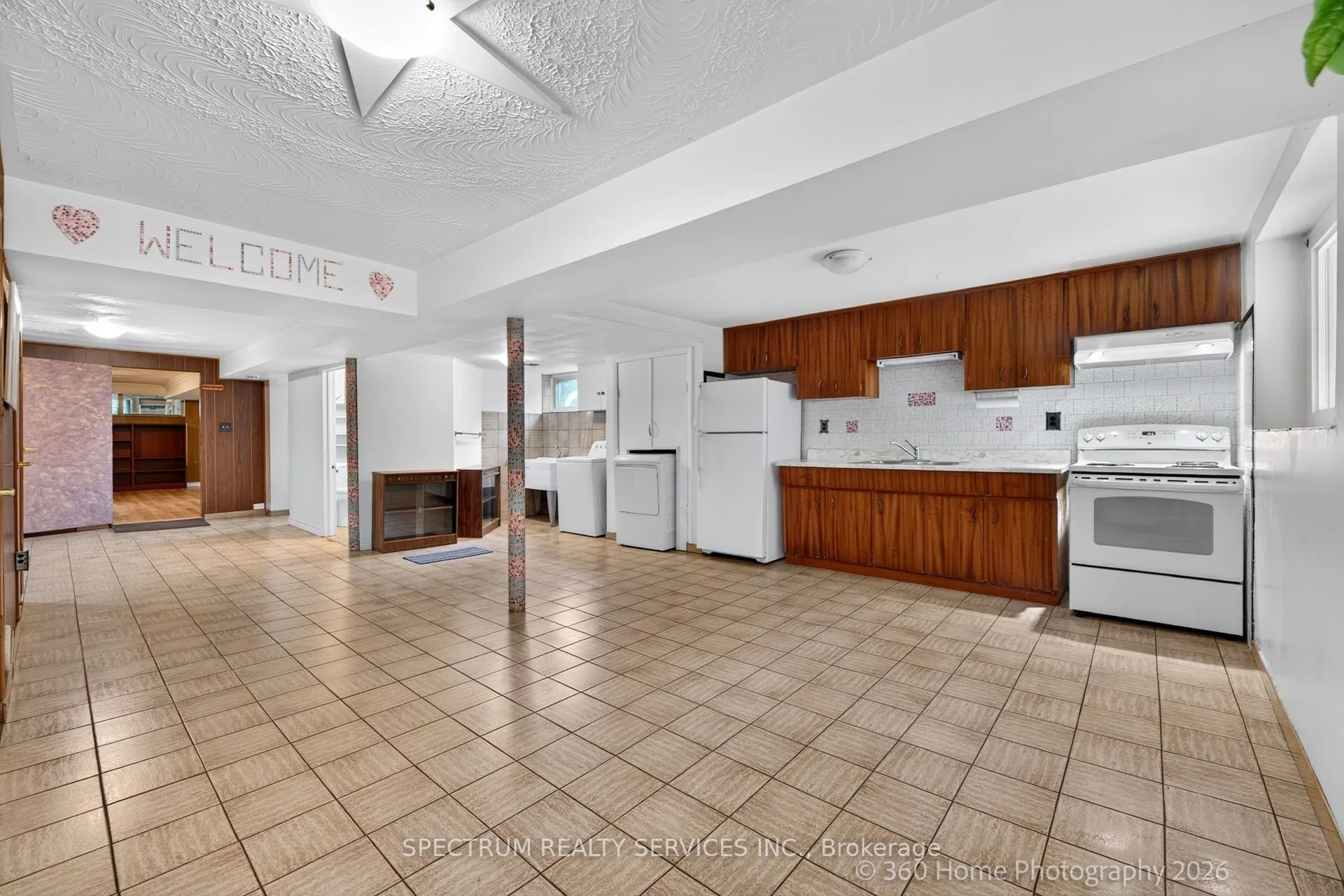 37 Newlin Crescent