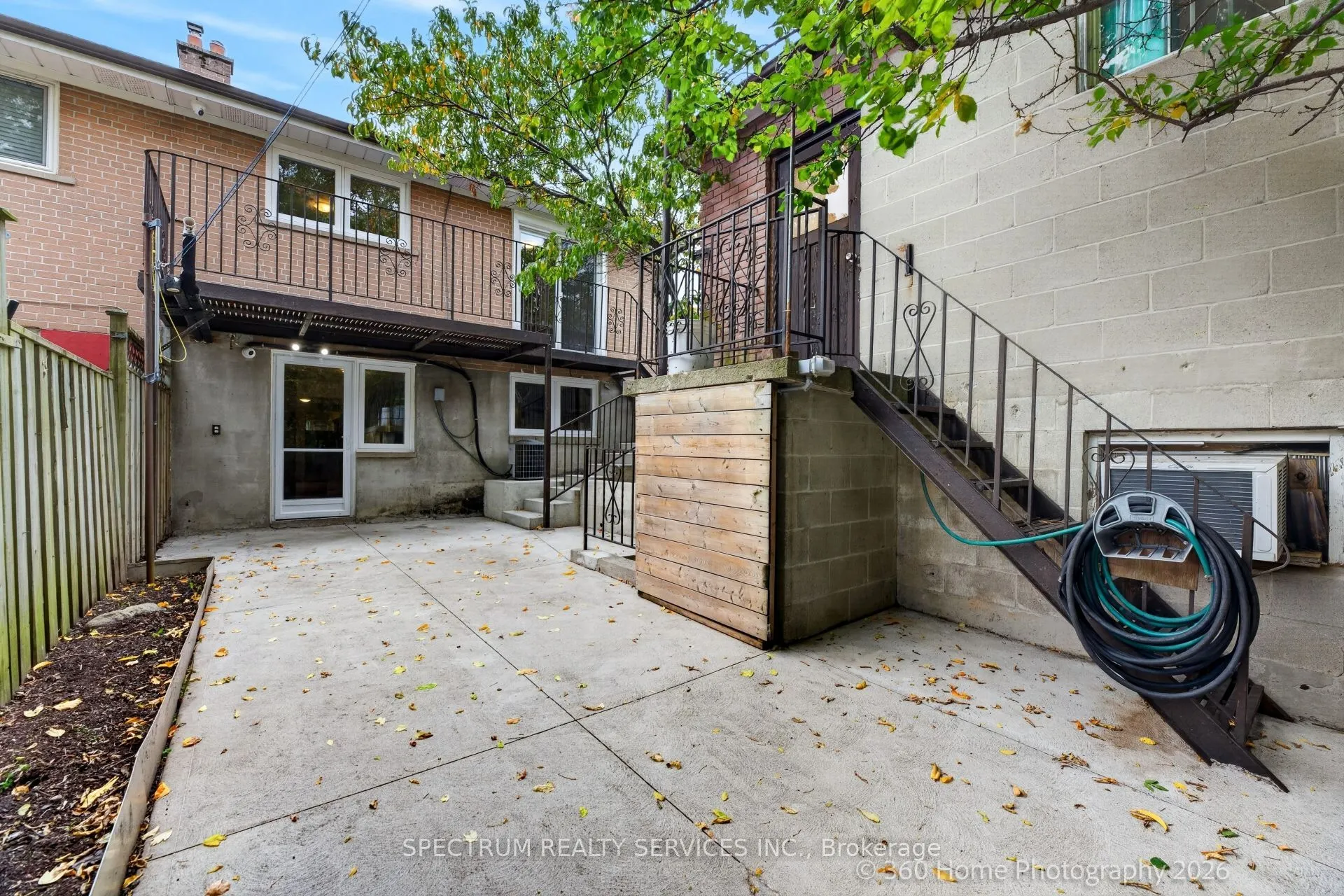 37 Newlin Crescent