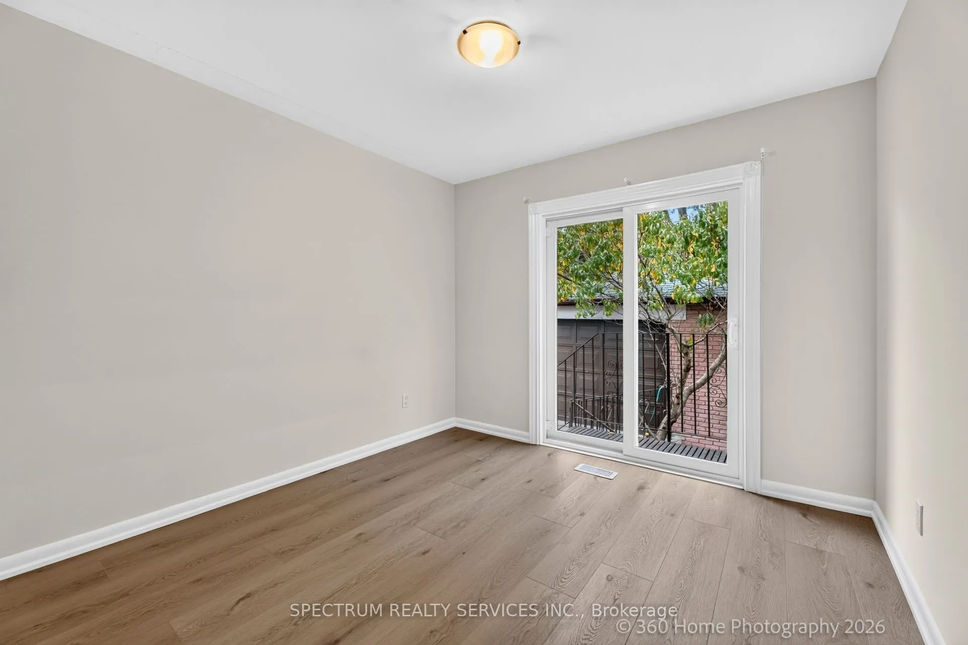 37 Newlin Crescent