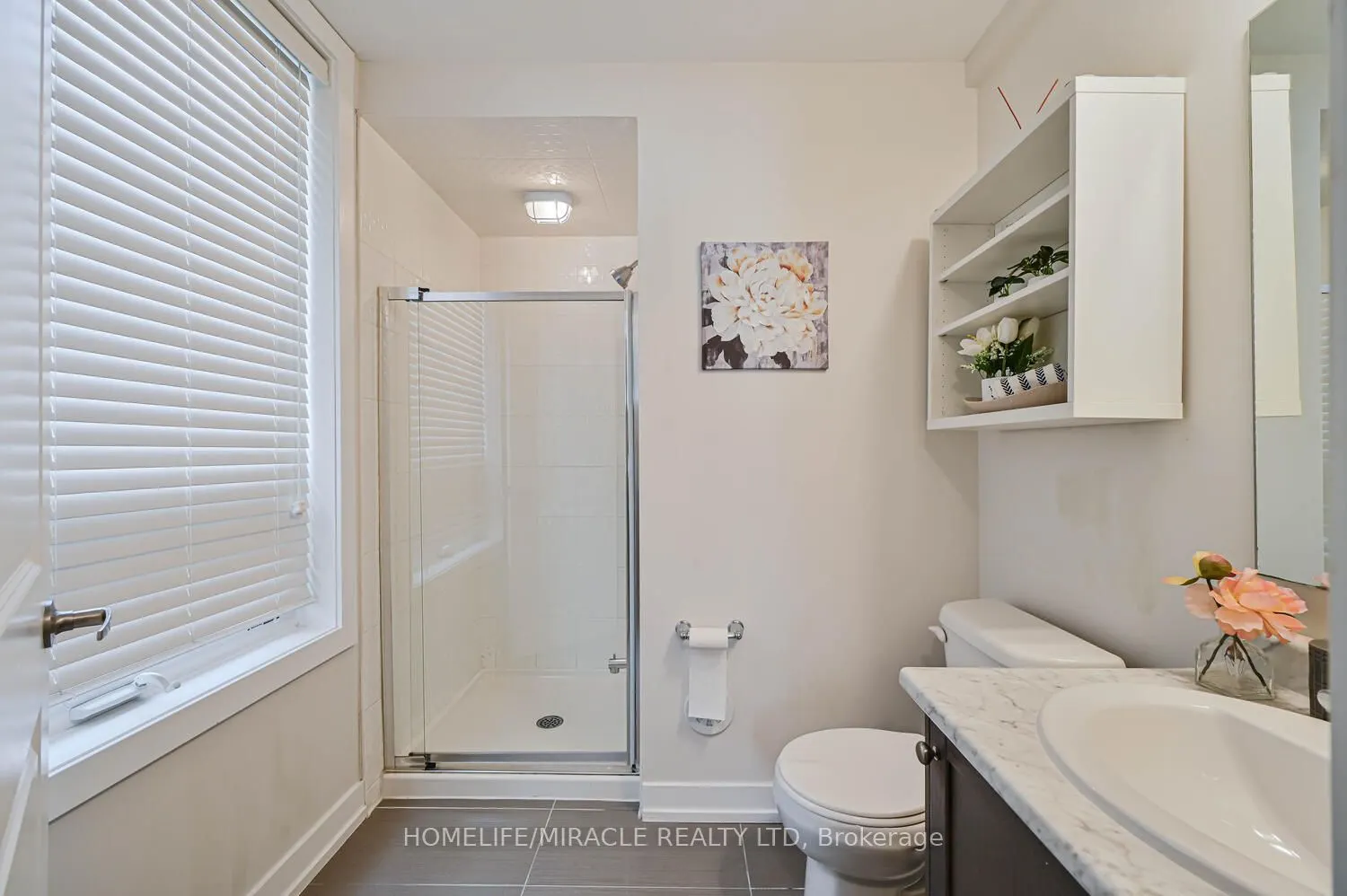 256 ROYAL YORK Road #114