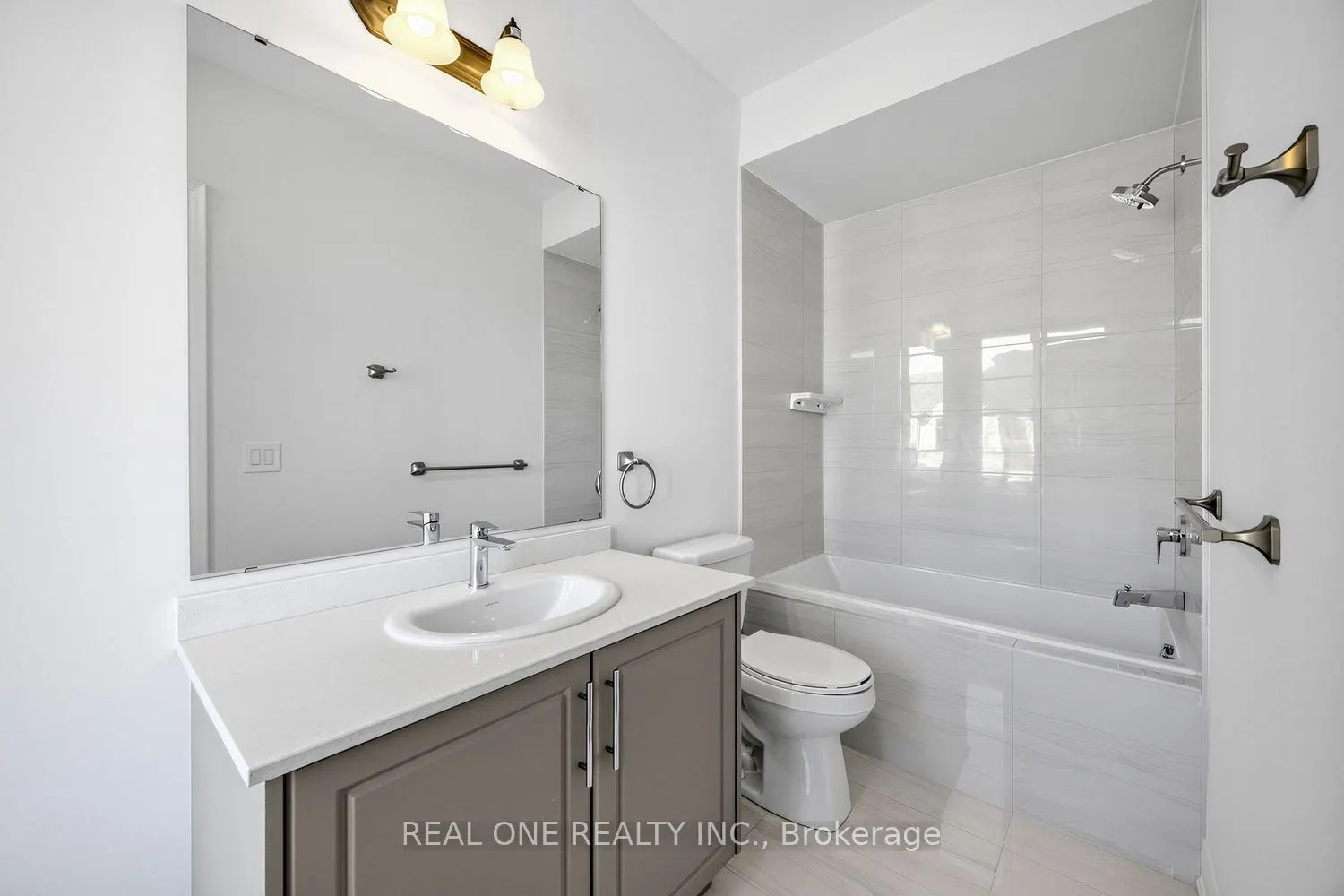 1382 Queens Plate Road