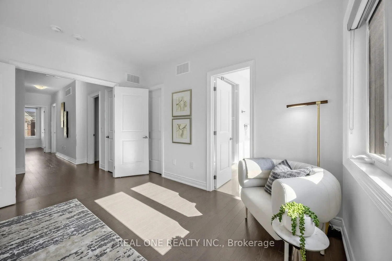1382 Queens Plate Road