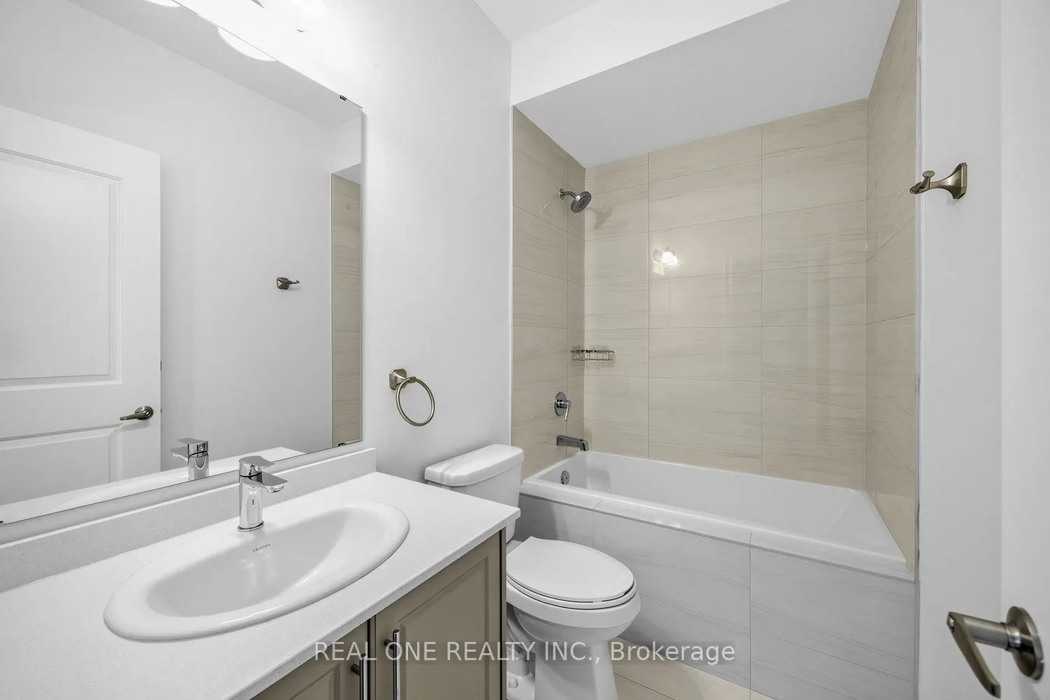 1382 Queens Plate Road