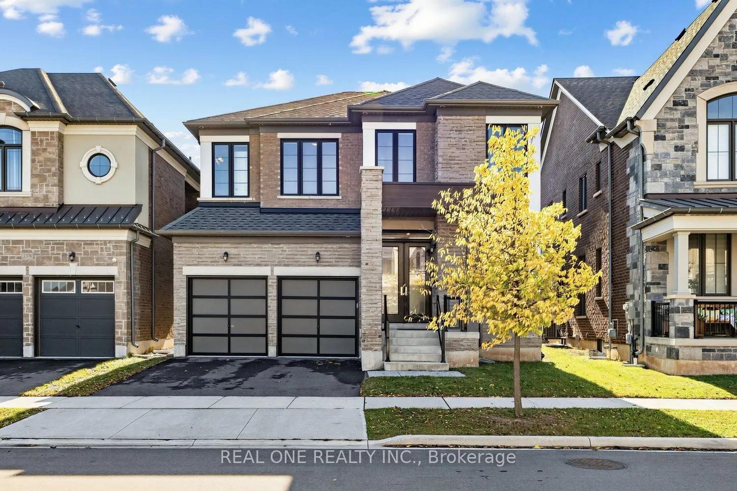 1382 Queens Plate Road