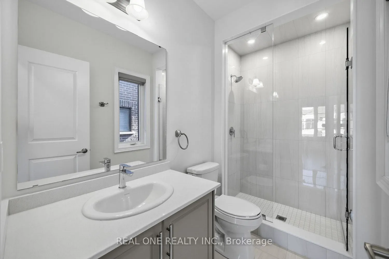 1382 Queens Plate Road