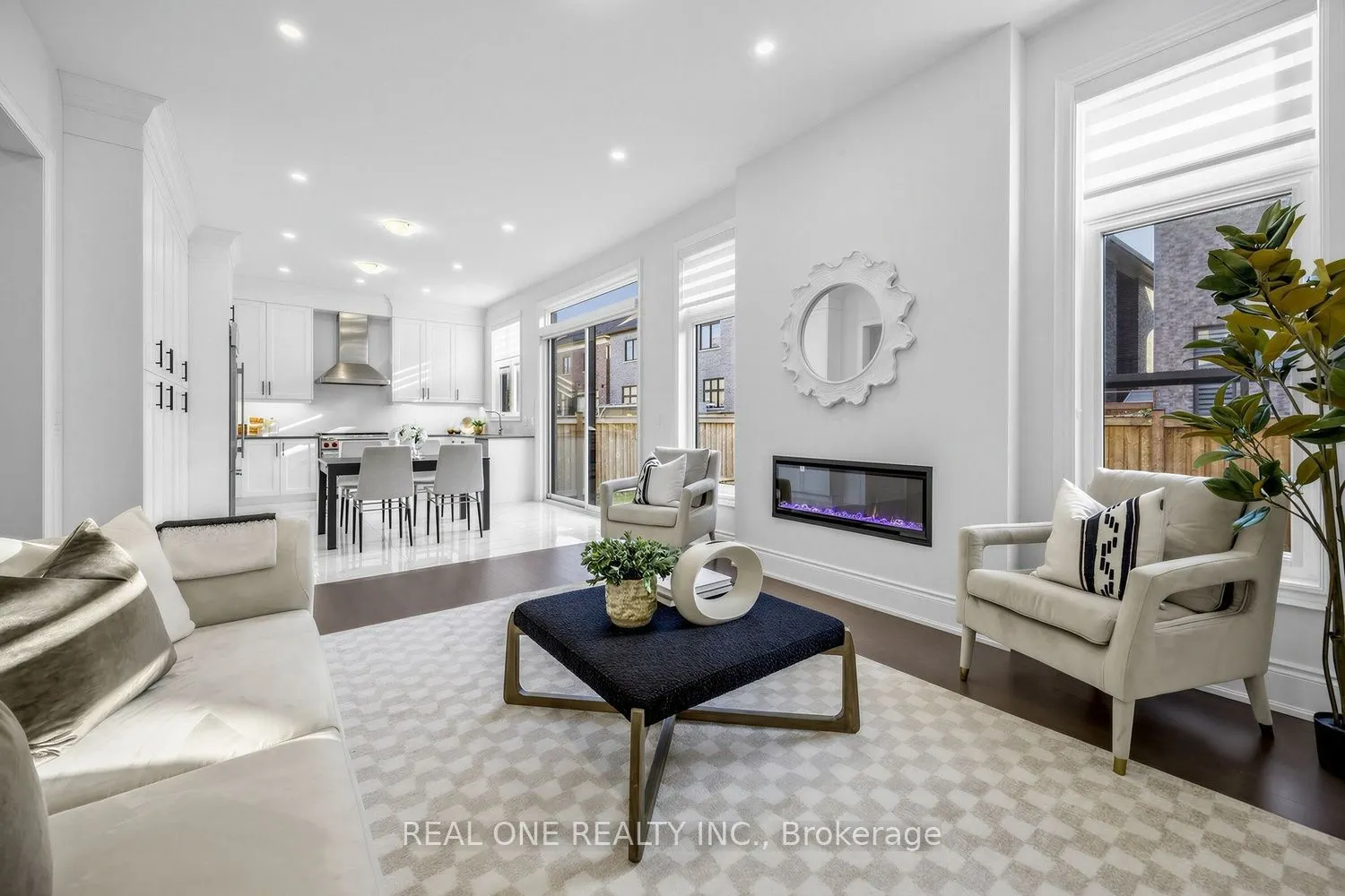1382 Queens Plate Road