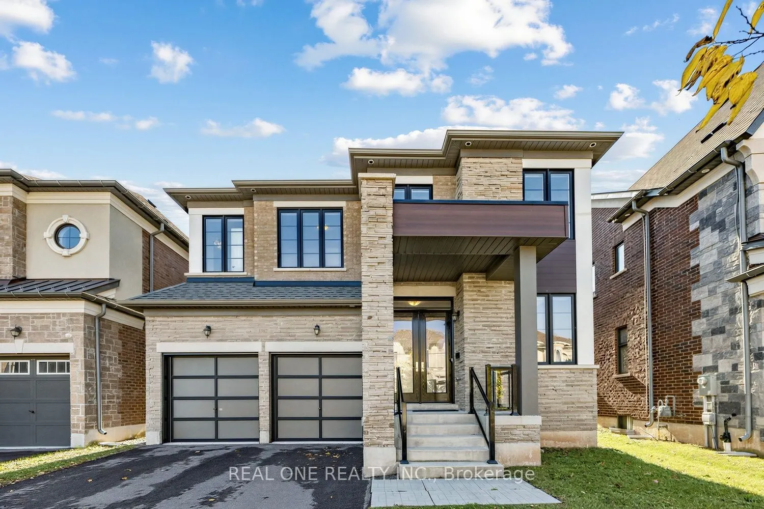 1382 Queens Plate Road