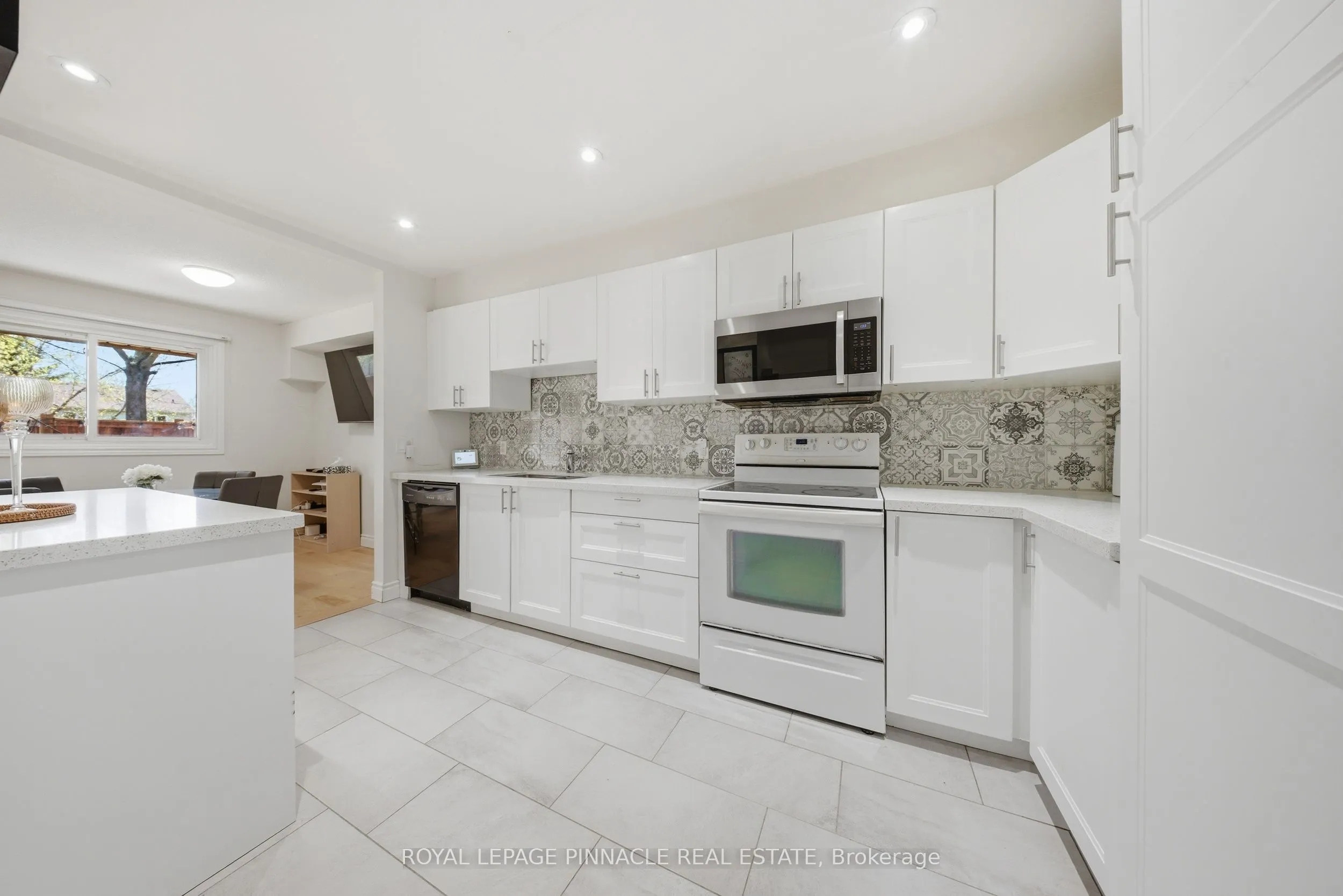 6240 Montevideo Road #19