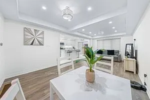 1227 Mulroney Heights