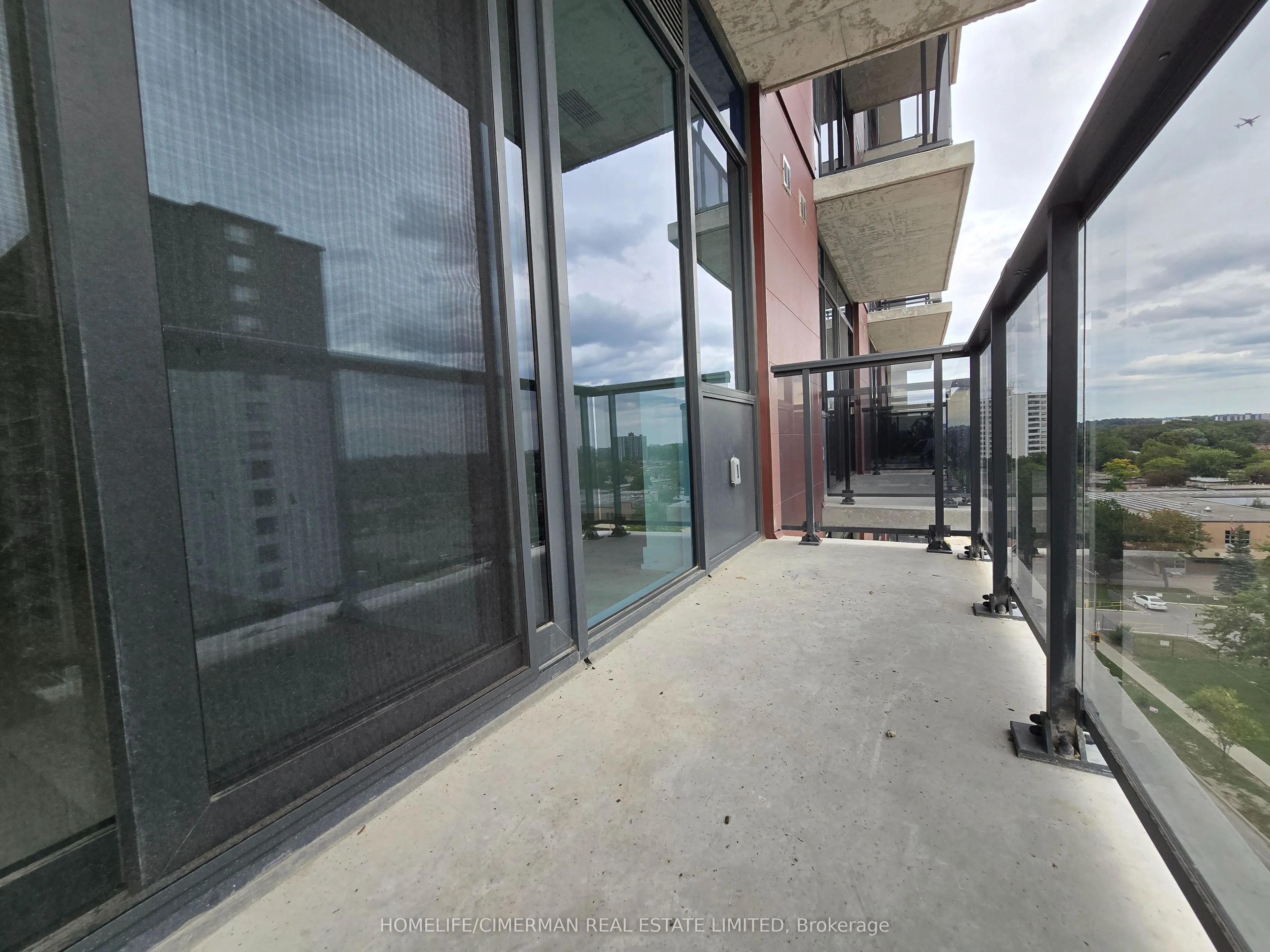 2825 Jane Street #807