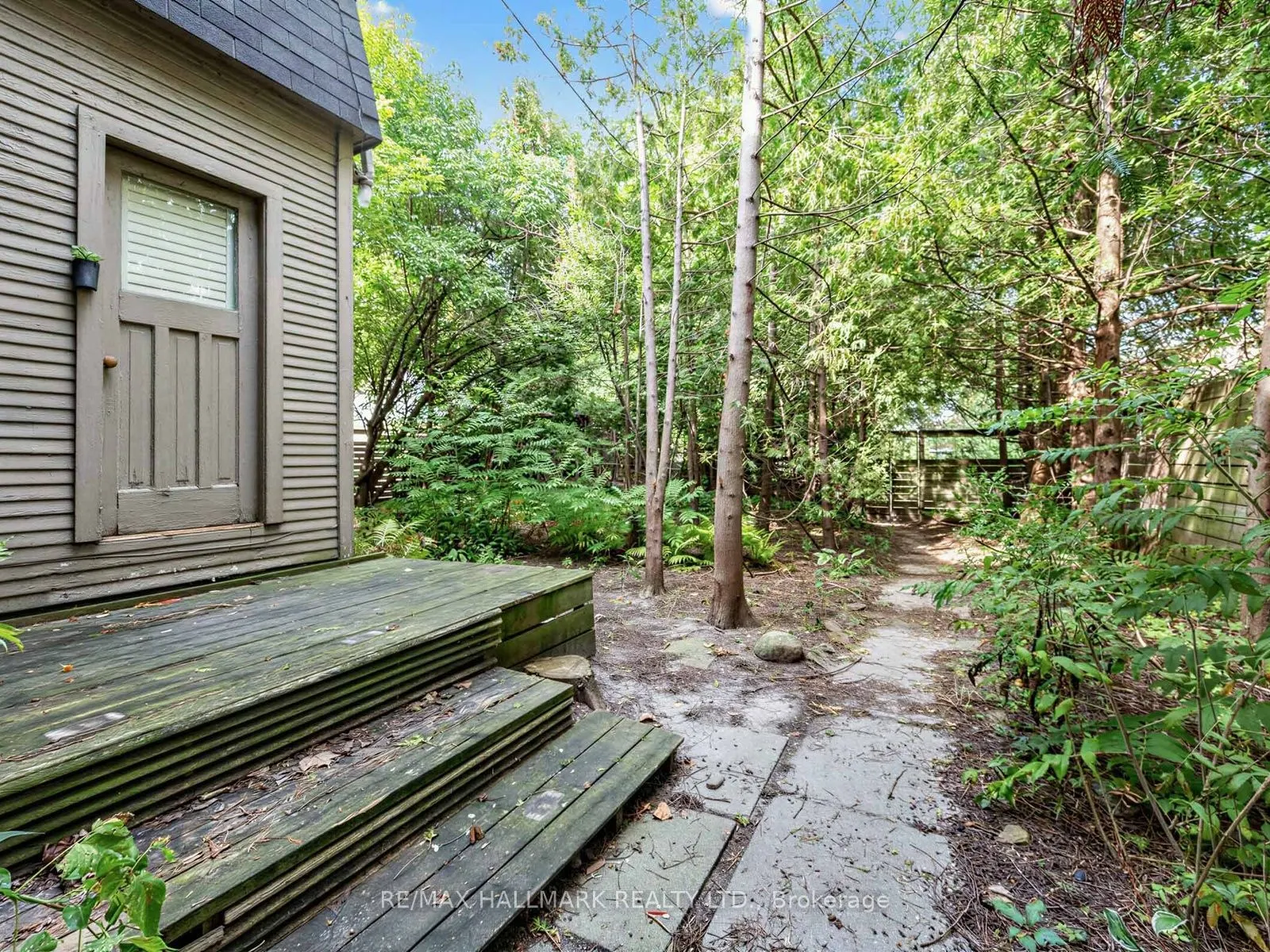 7 Humberview Crescent