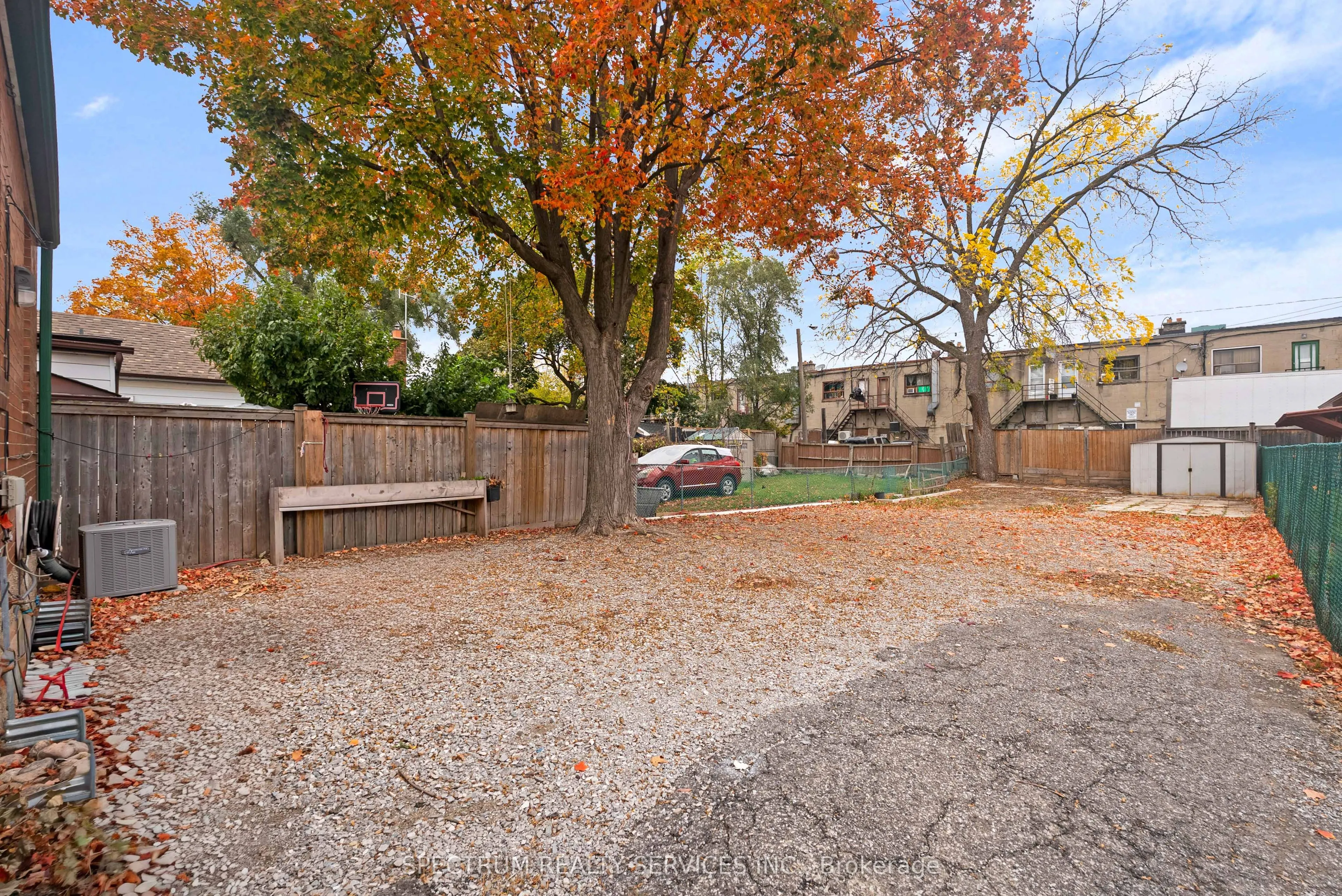 11 Vimy Avenue