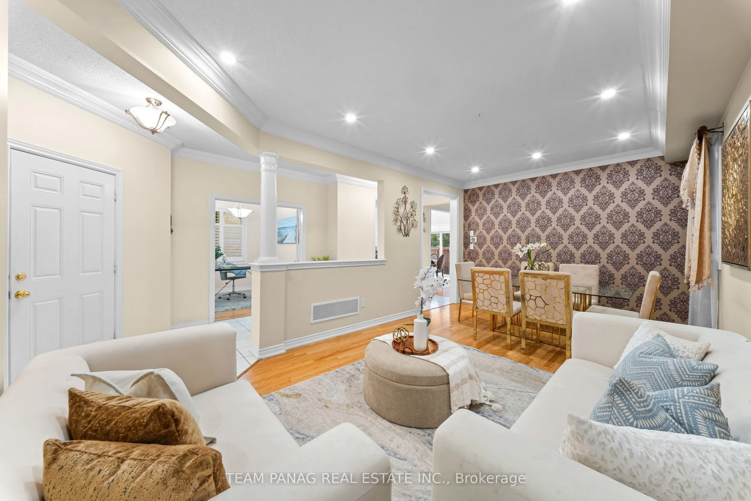 23 Bliss Street