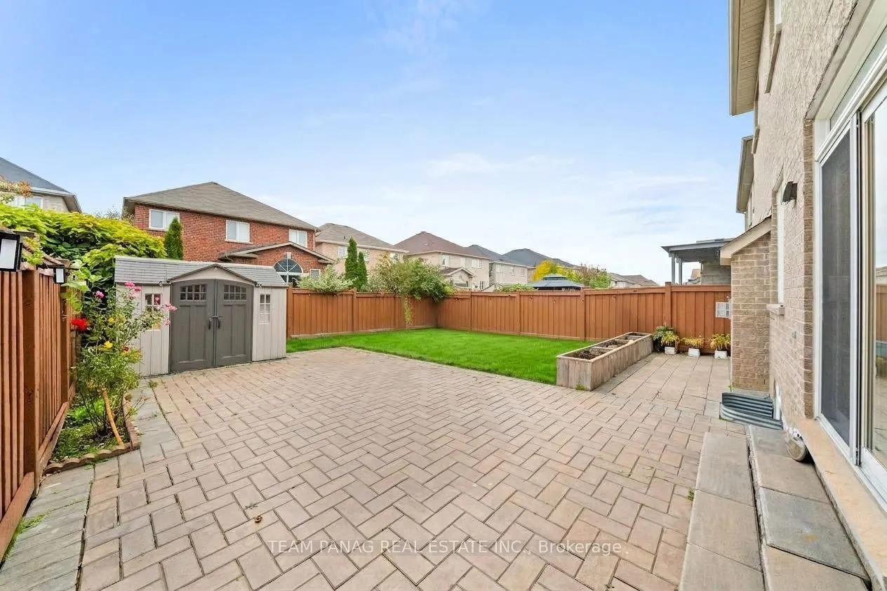 23 Bliss Street