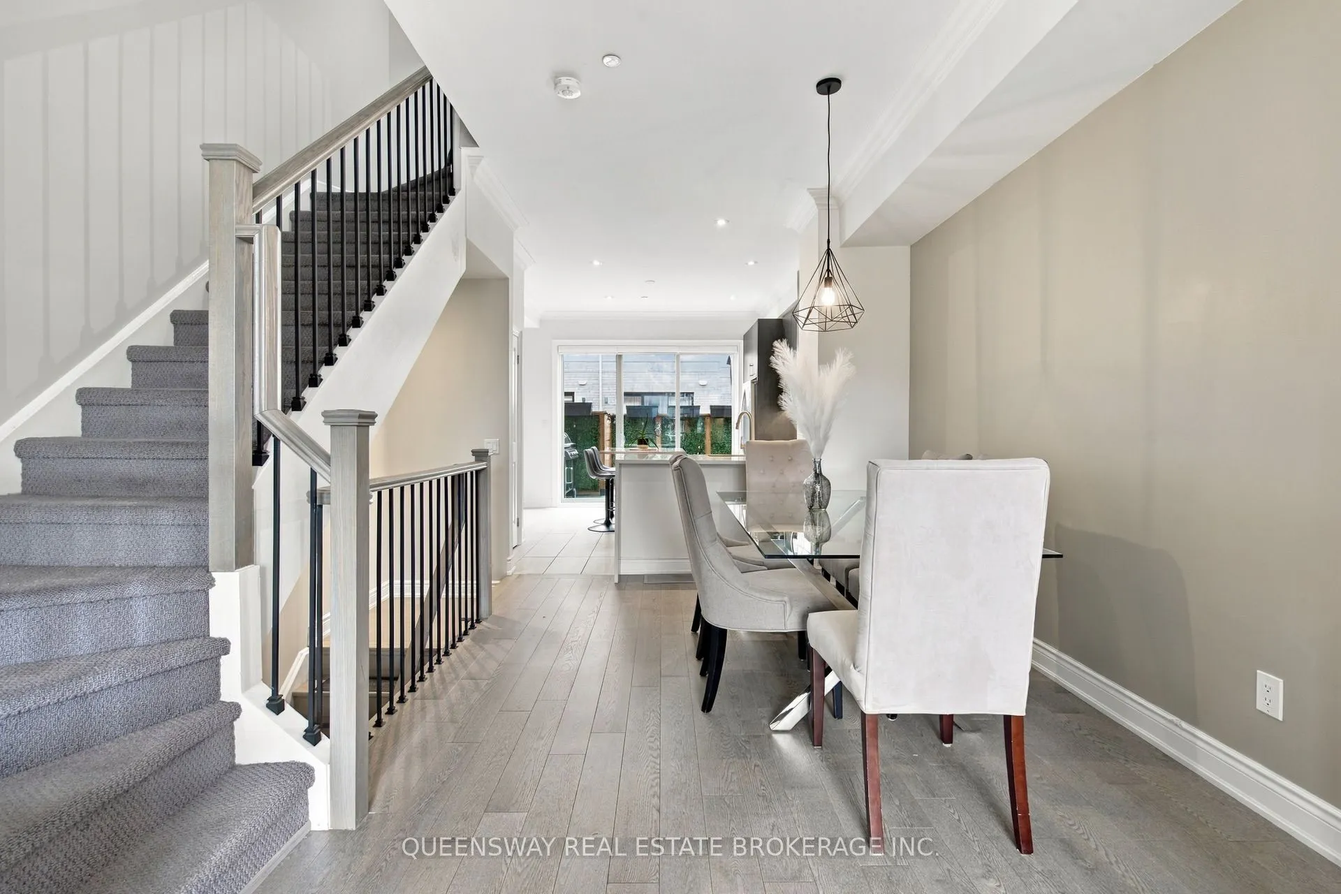 37 Twenty Ninth Street