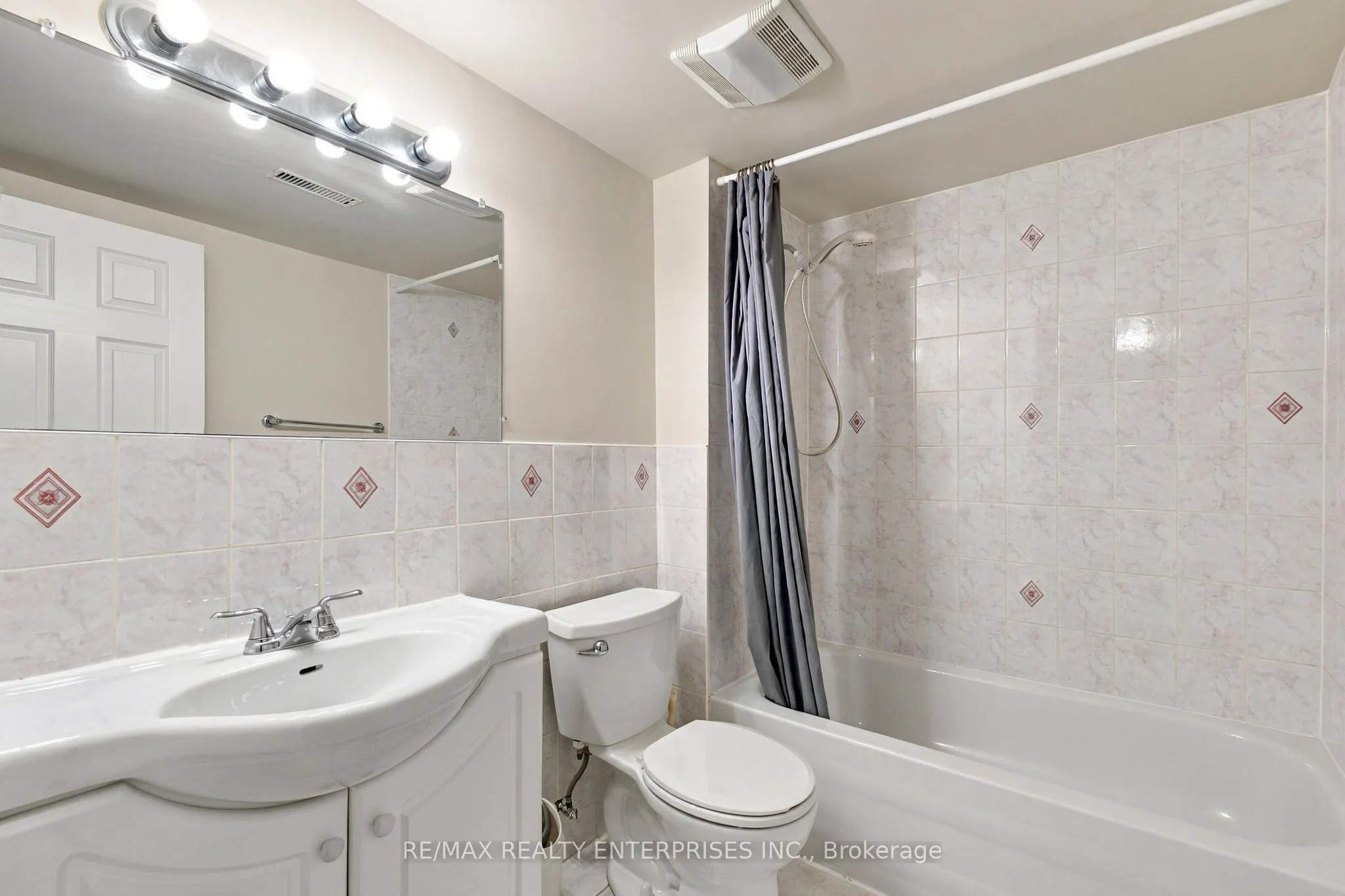 2881 Windwood Drive #82