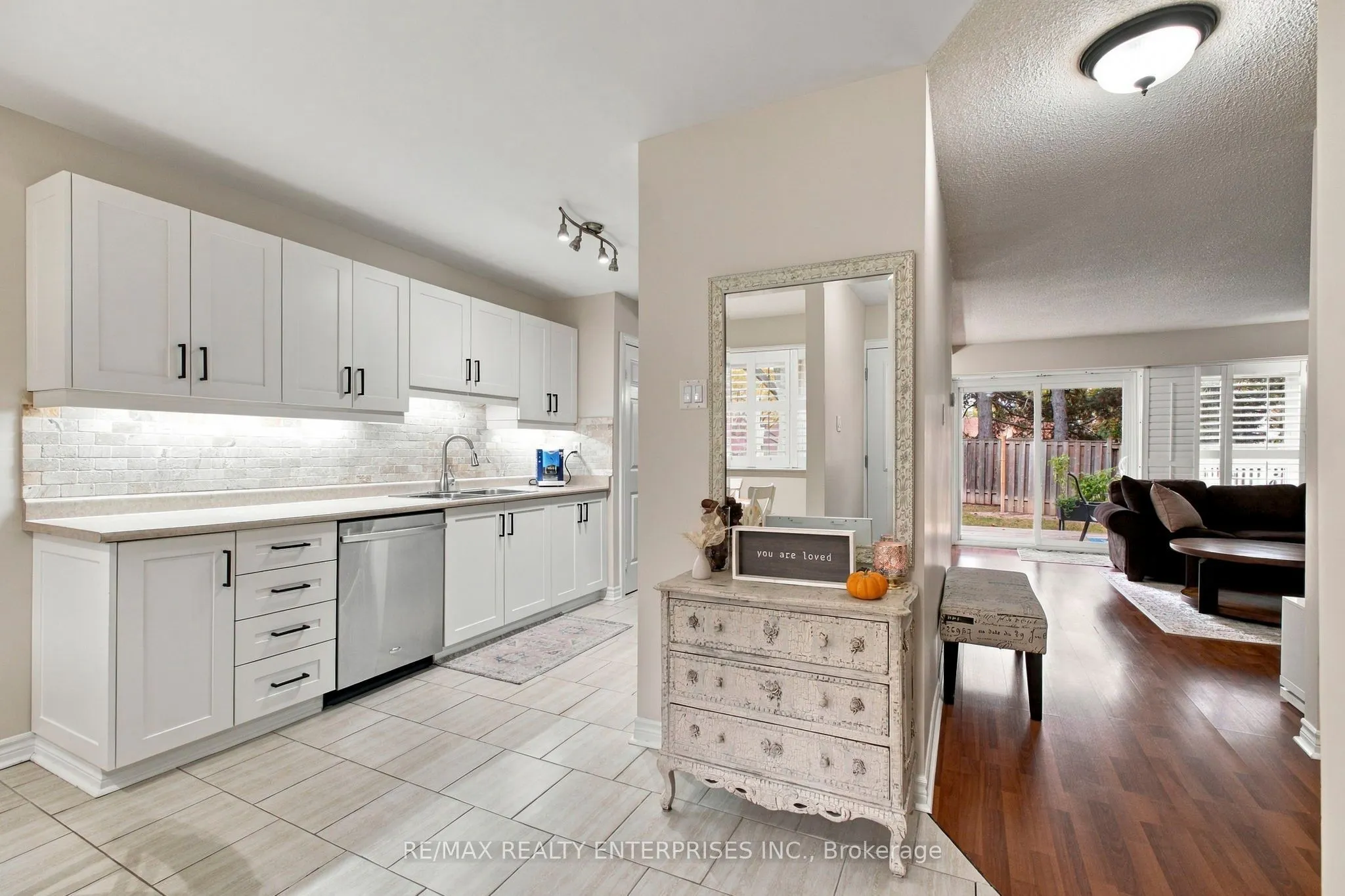 2881 Windwood Drive #82