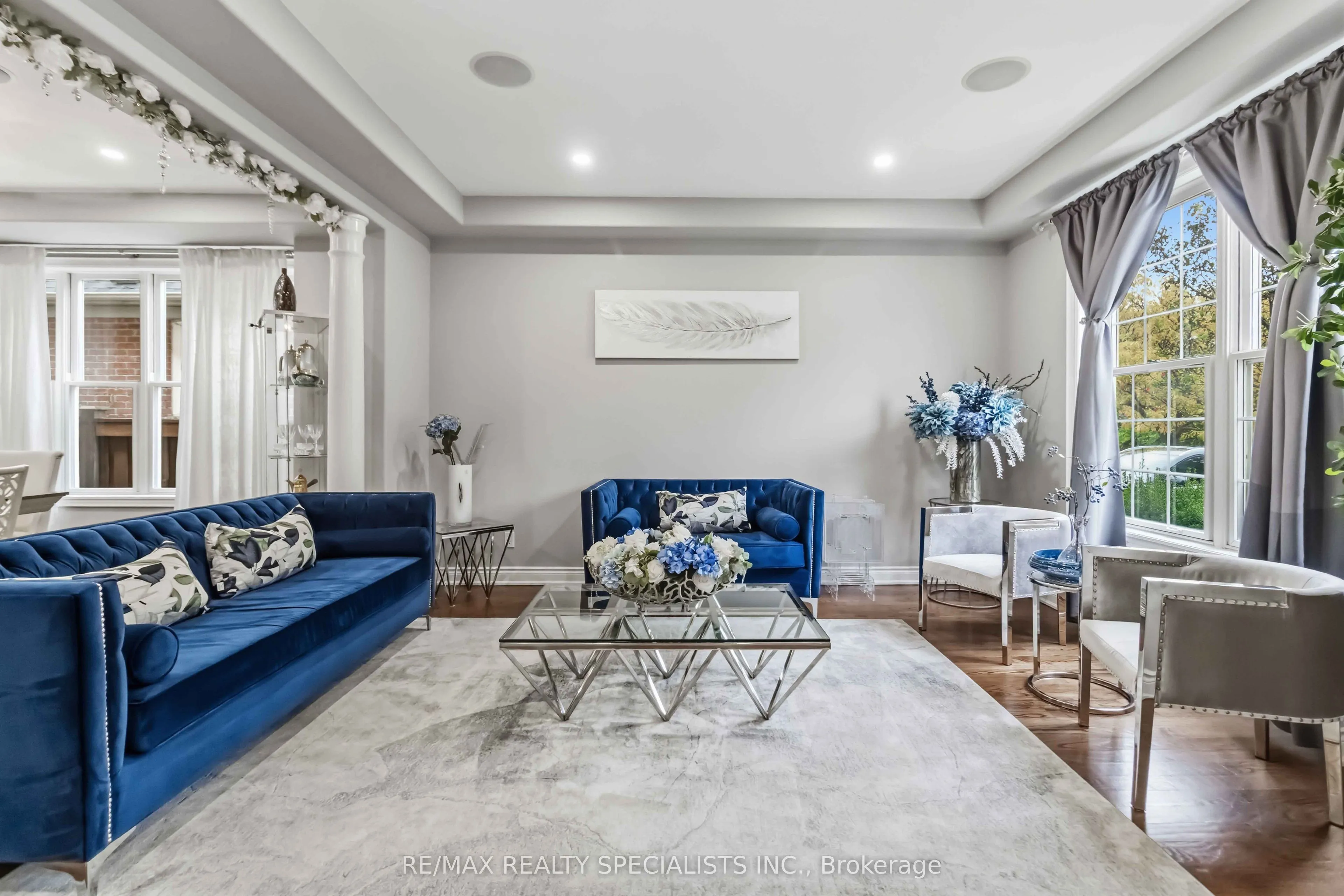 593 Renshaw Court
