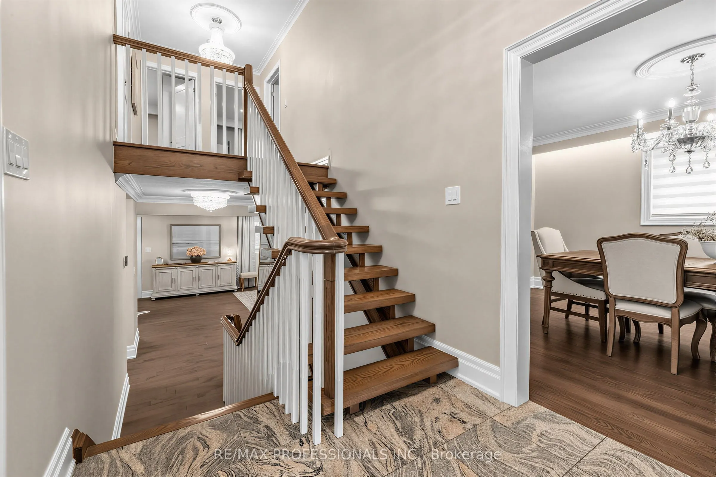 182 Gracefield Avenue