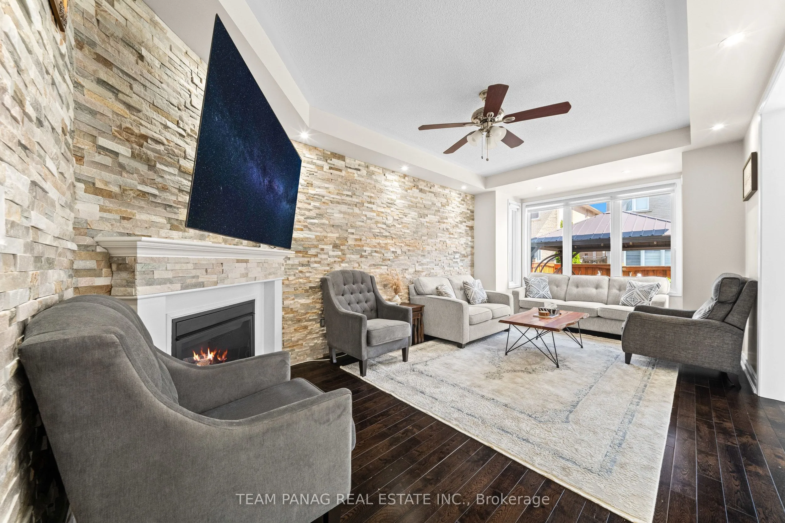 13 Seafair Crescent