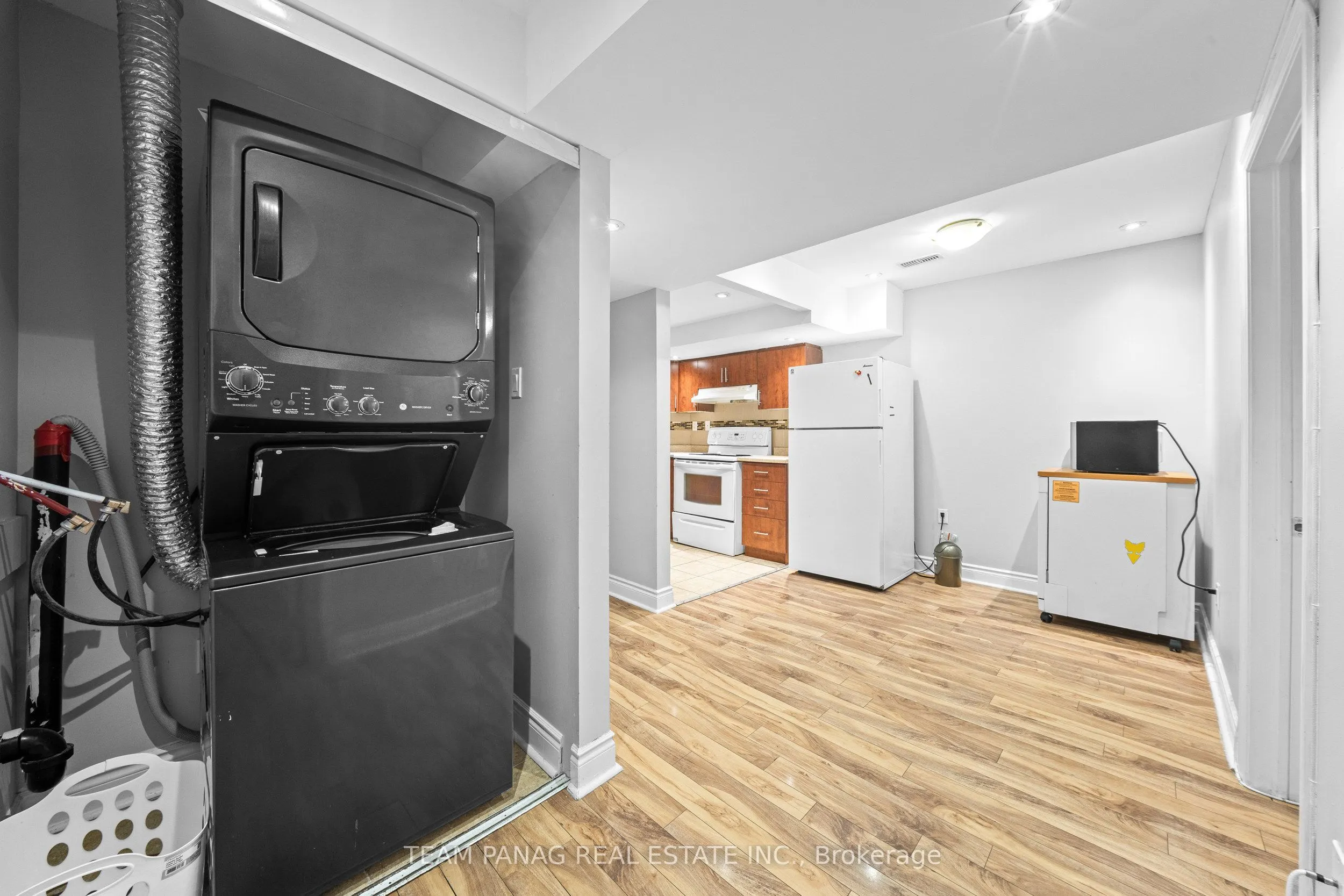 13 Seafair Crescent