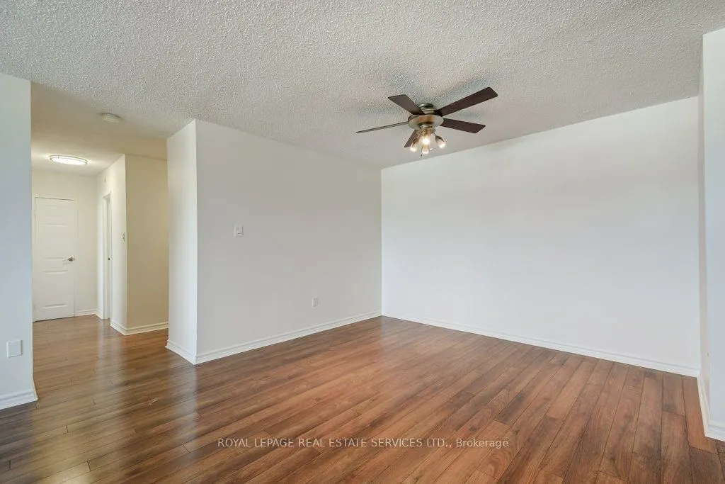 212 Kerr Street #404