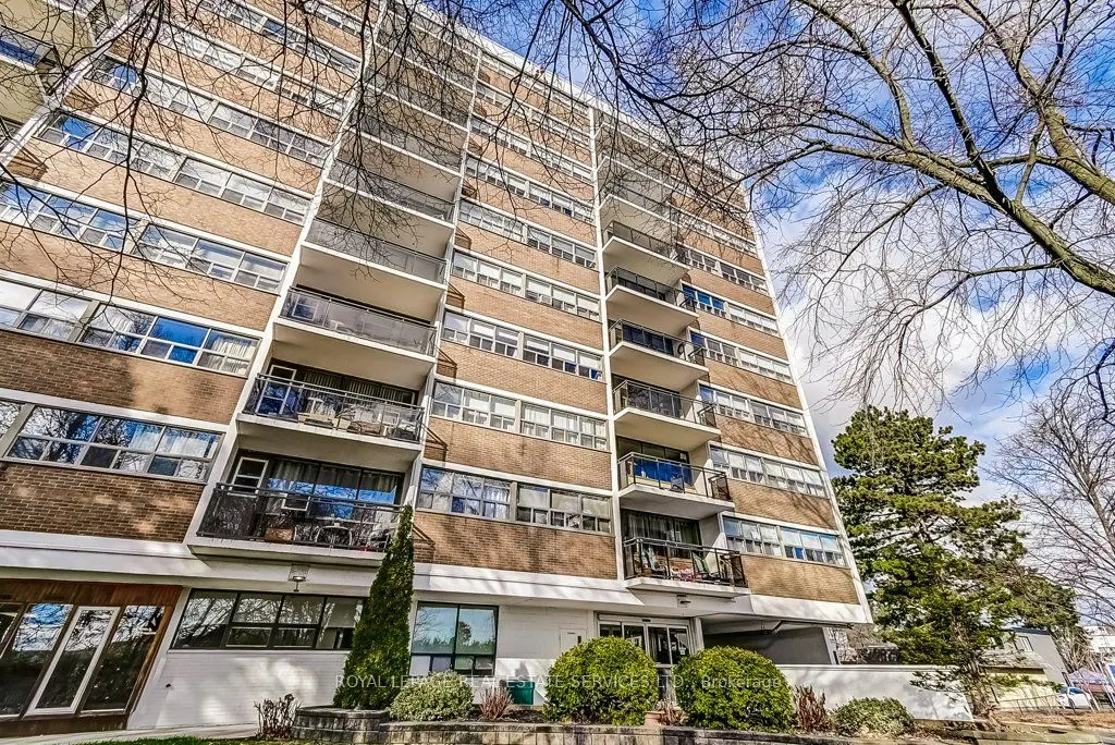 212 Kerr Street #404