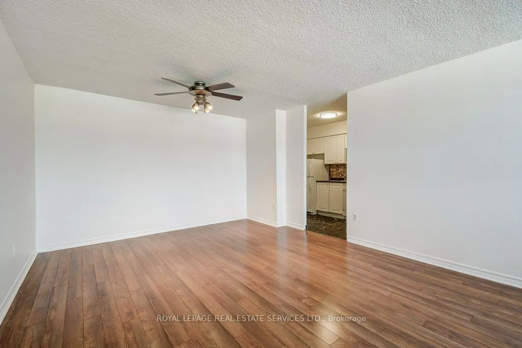 212 Kerr Street #404
