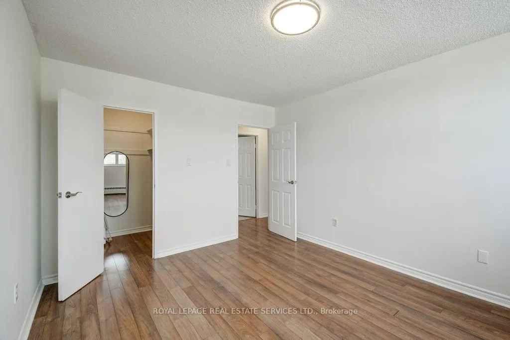 212 Kerr Street #404