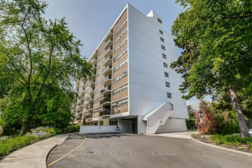 212 Kerr Street #404